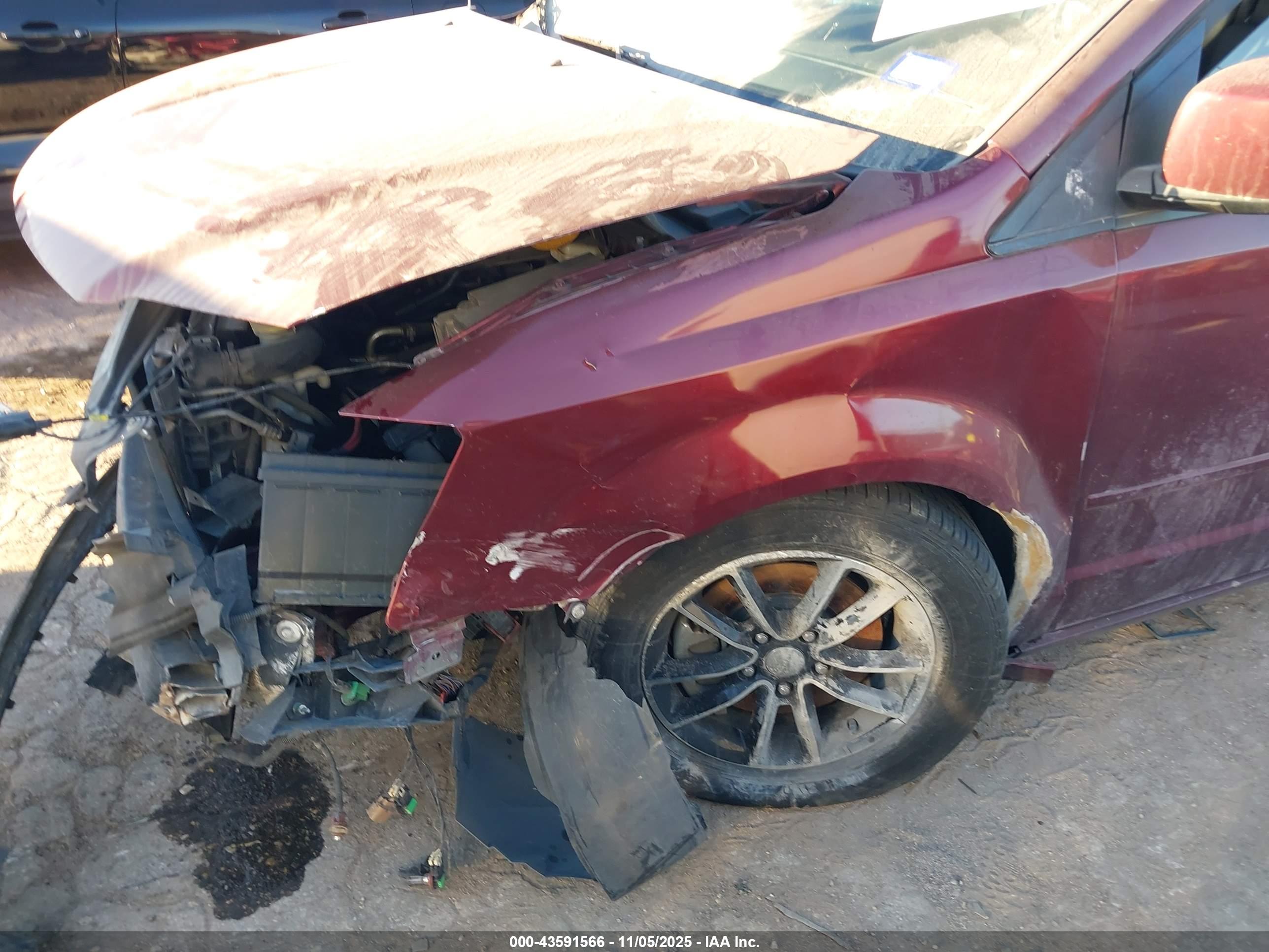 DODGE GRAND image 6