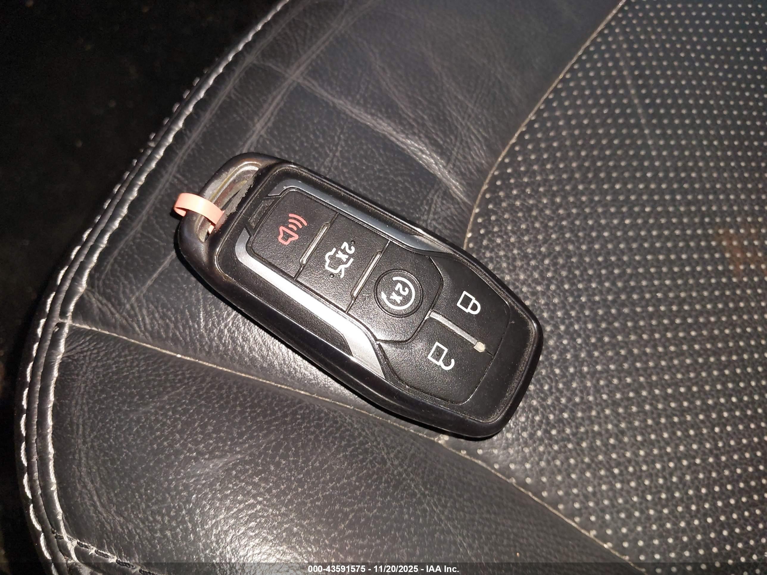 FORD EXPLORER image 11