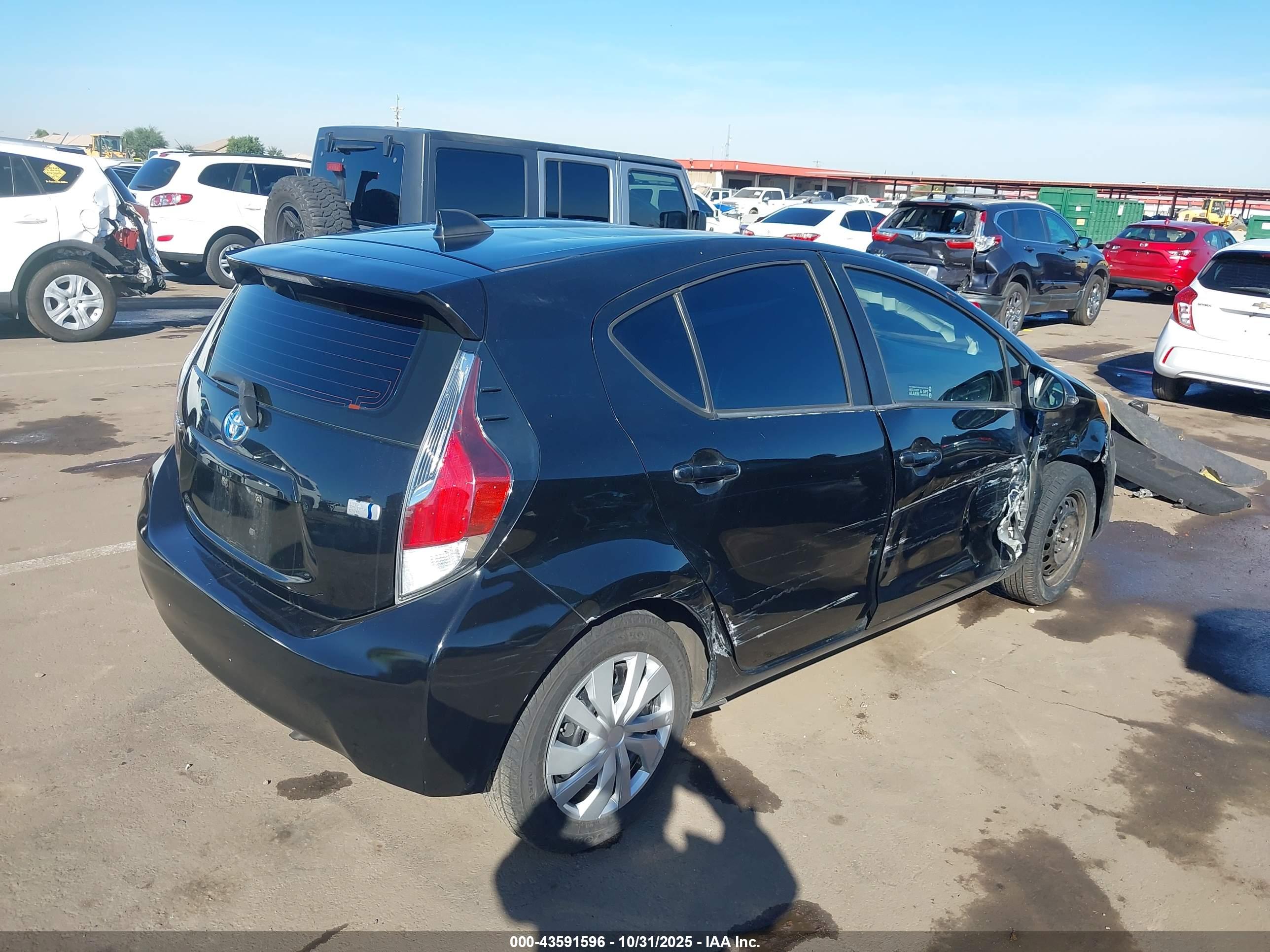 TOYOTA PRIUS image 4