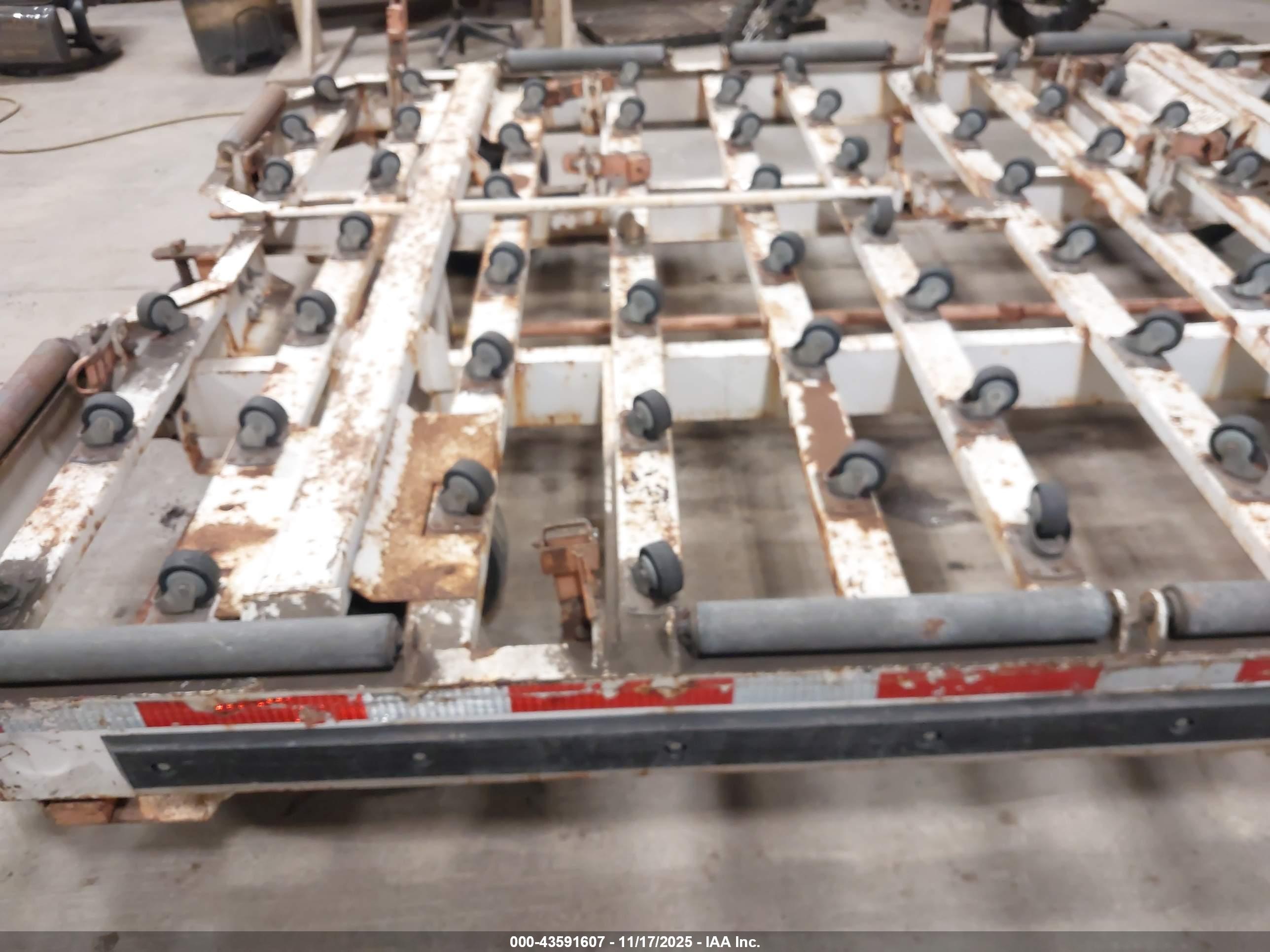 EQUIPMENT STEEL image 8