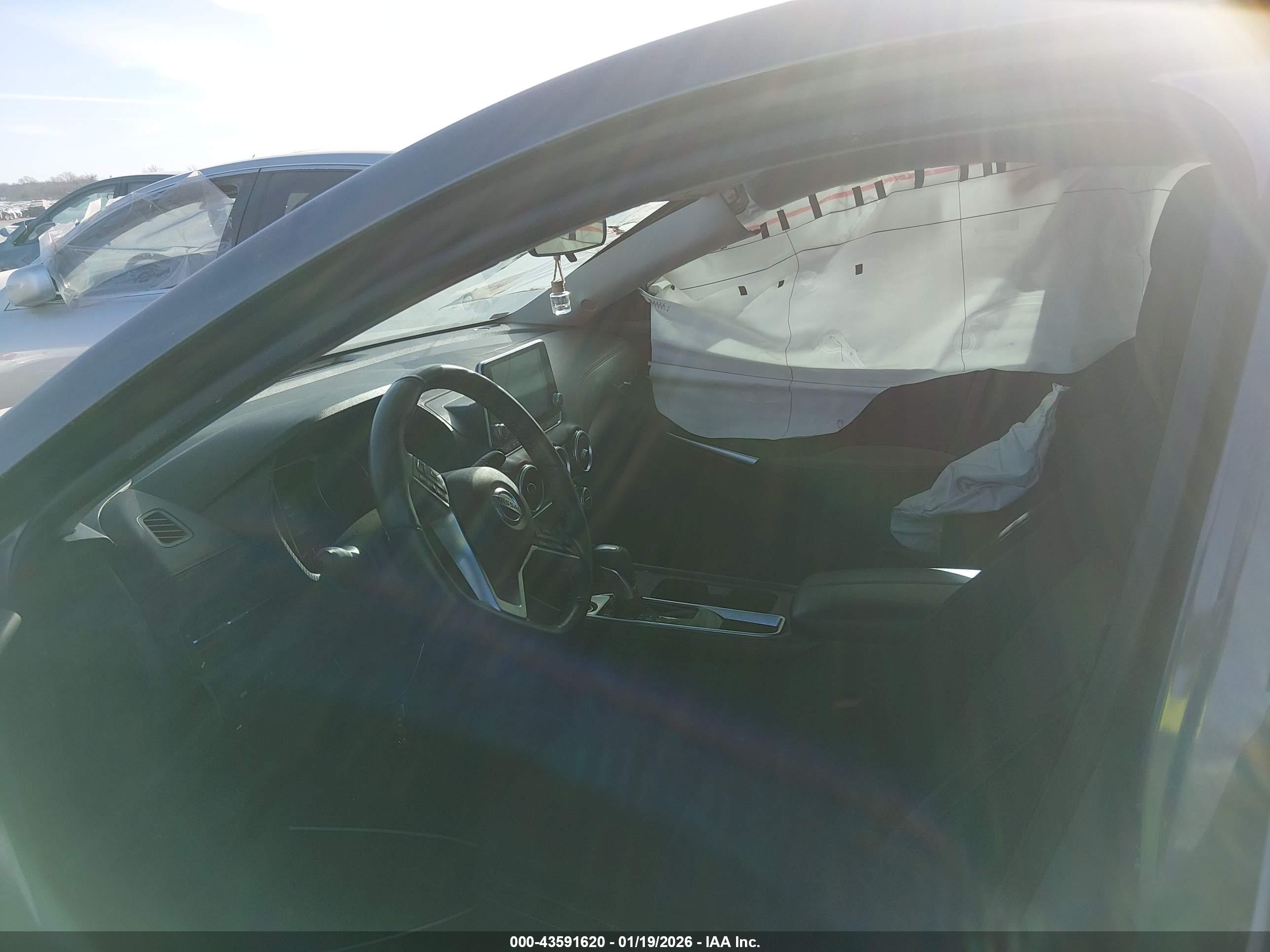 NISSAN SENTRA image 5
