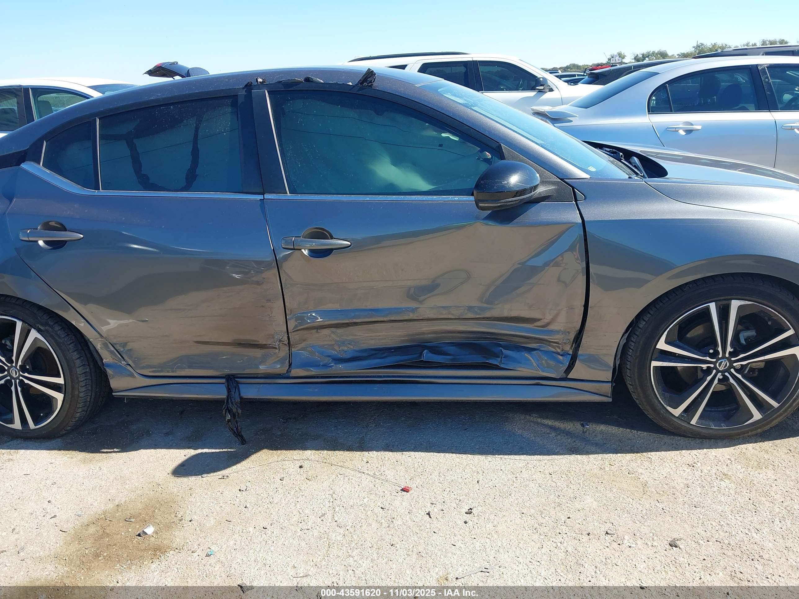 NISSAN SENTRA image 6