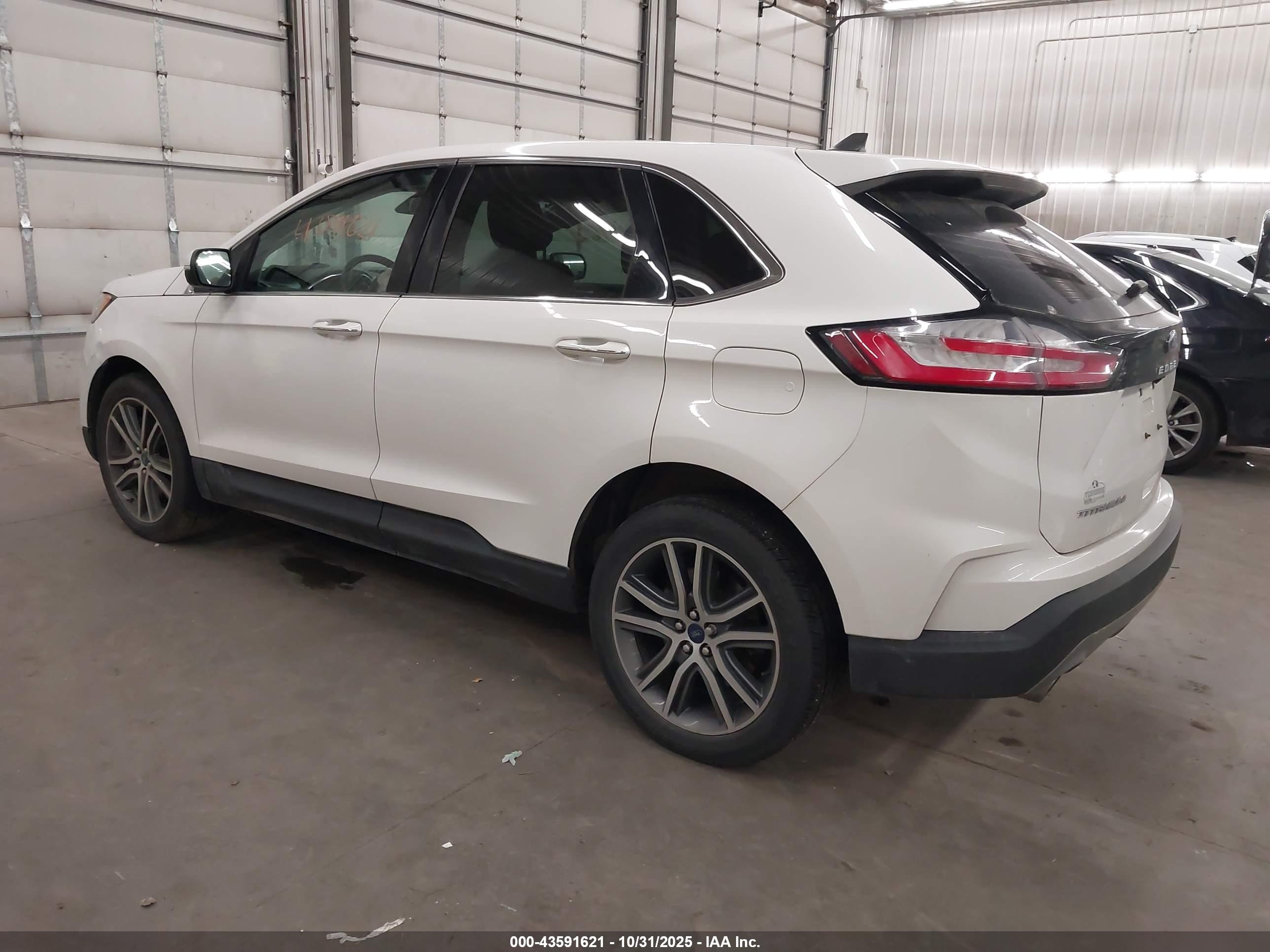 FORD EDGE image 3
