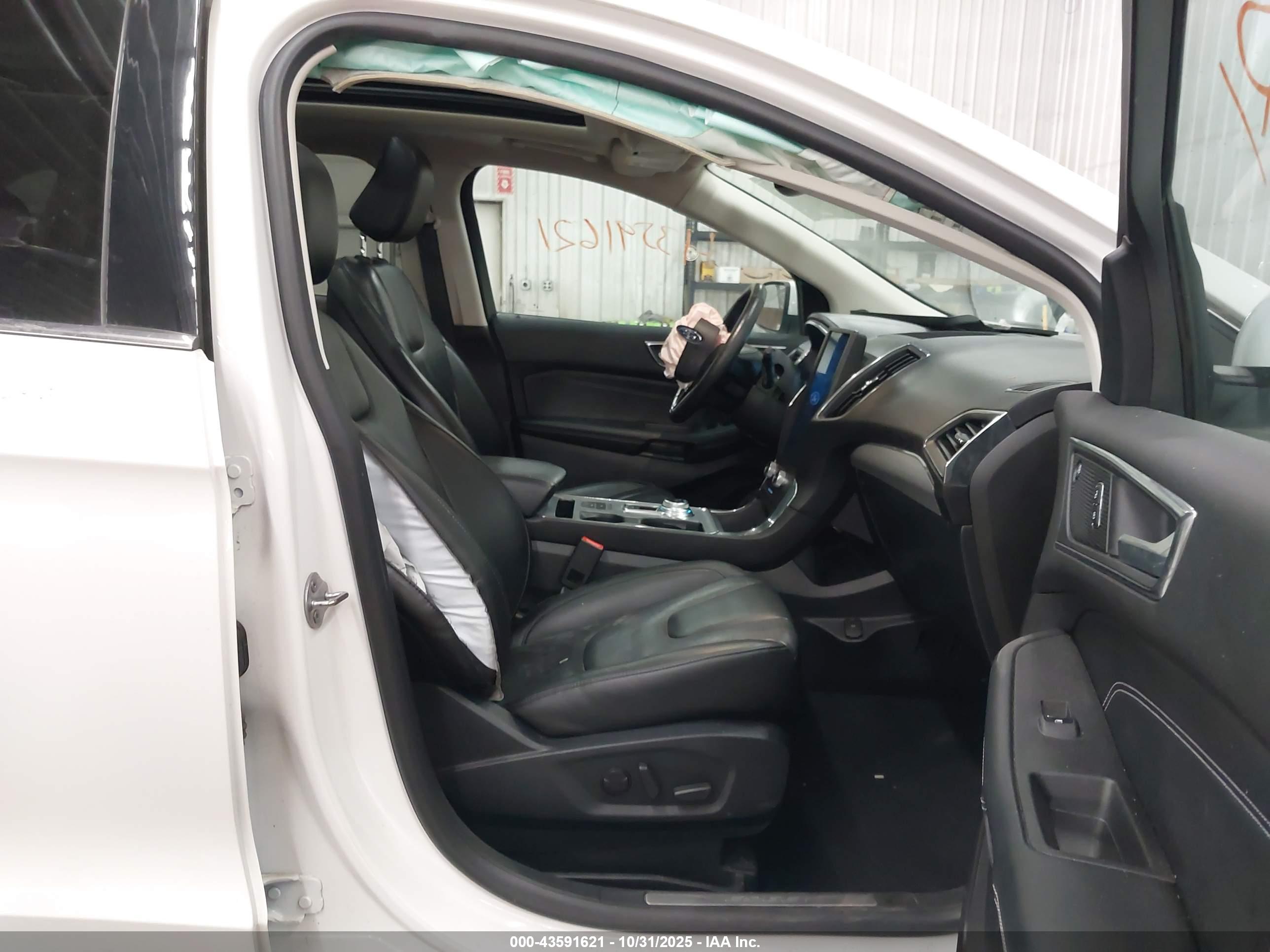 FORD EDGE image 5