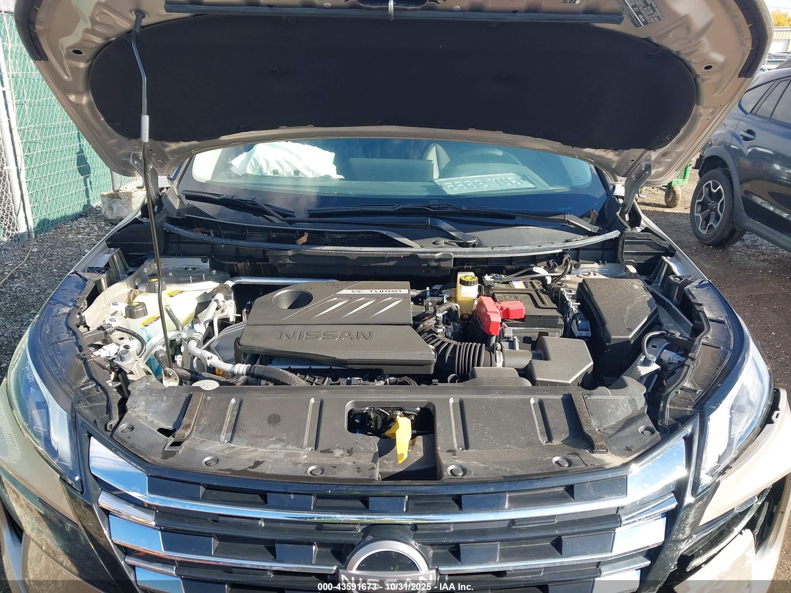 NISSAN ROGUE image 10