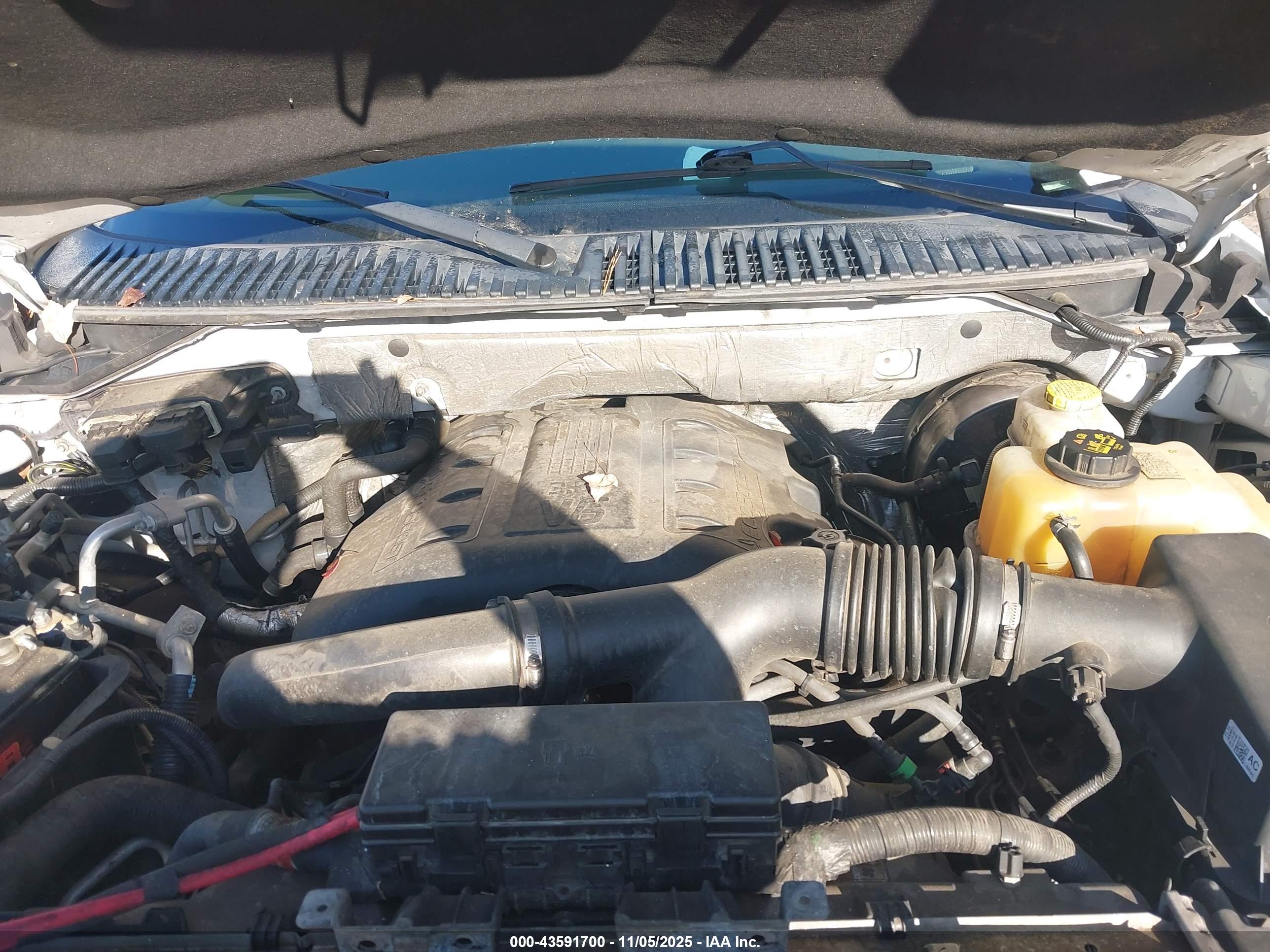 FORD EXPEDITION image 10