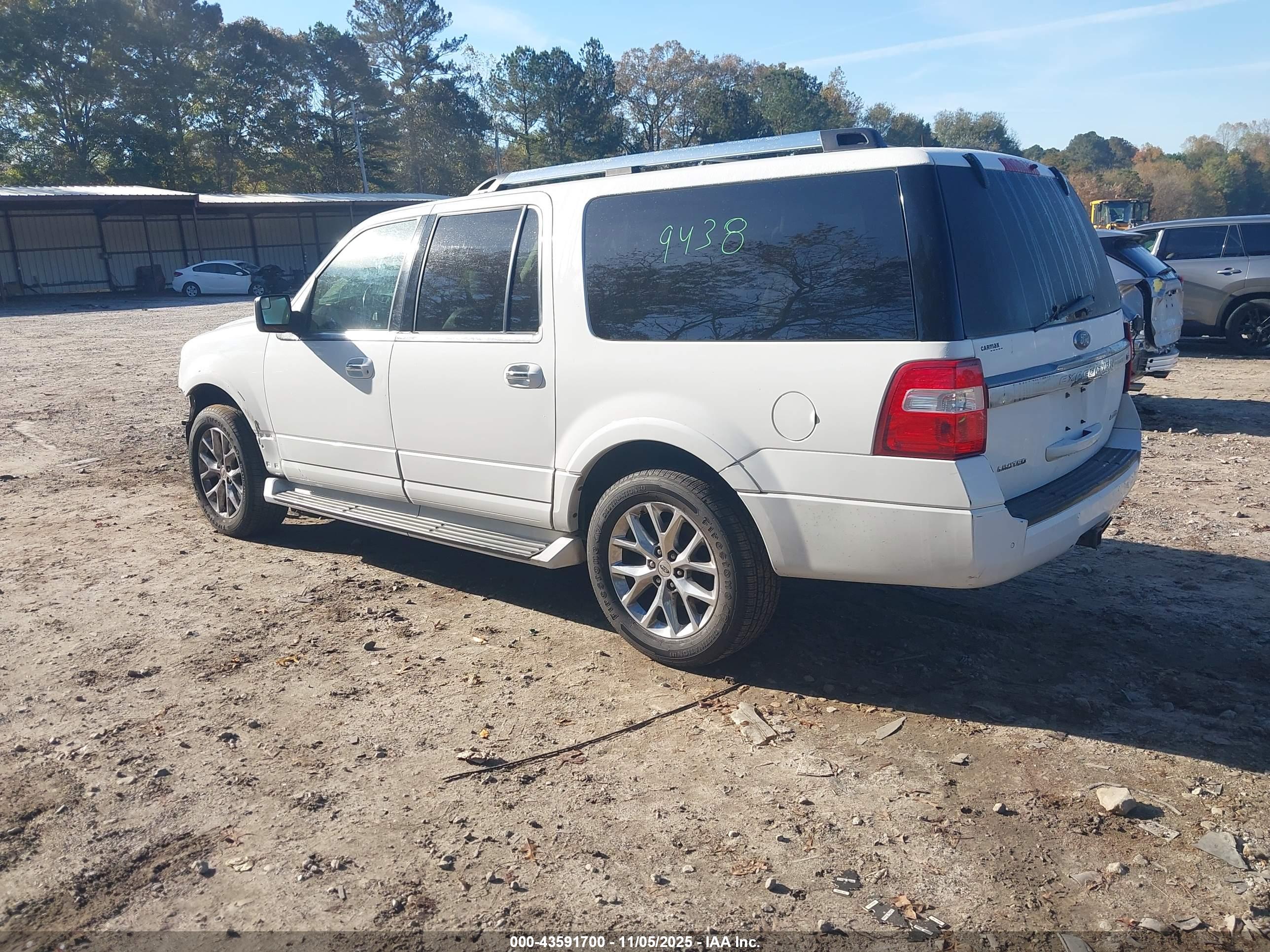 FORD EXPEDITION image 3