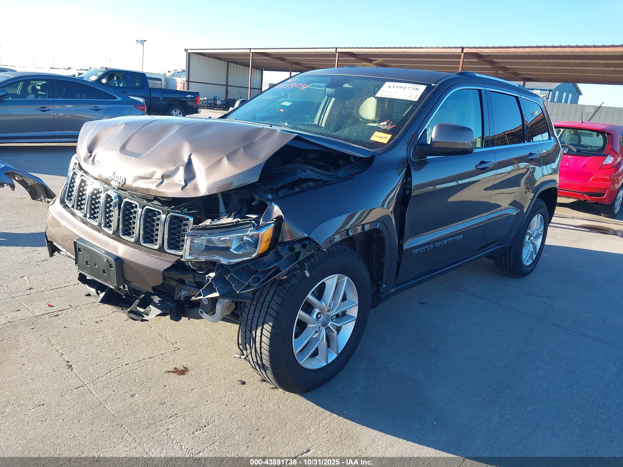 JEEP GRAND image 2