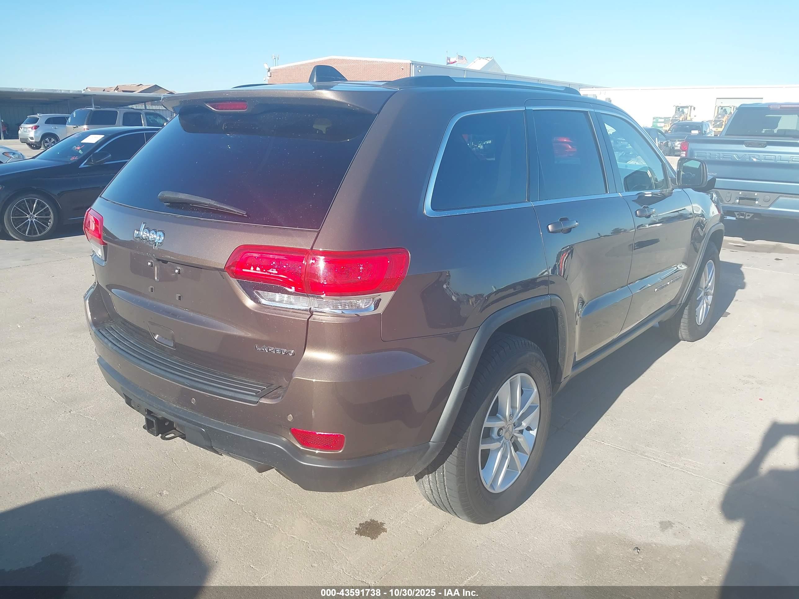 JEEP GRAND image 4