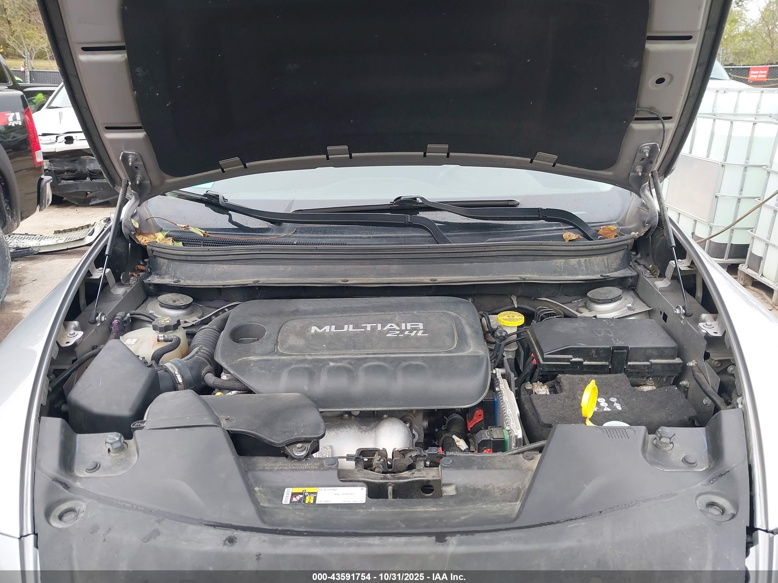 JEEP CHEROKEE image 10