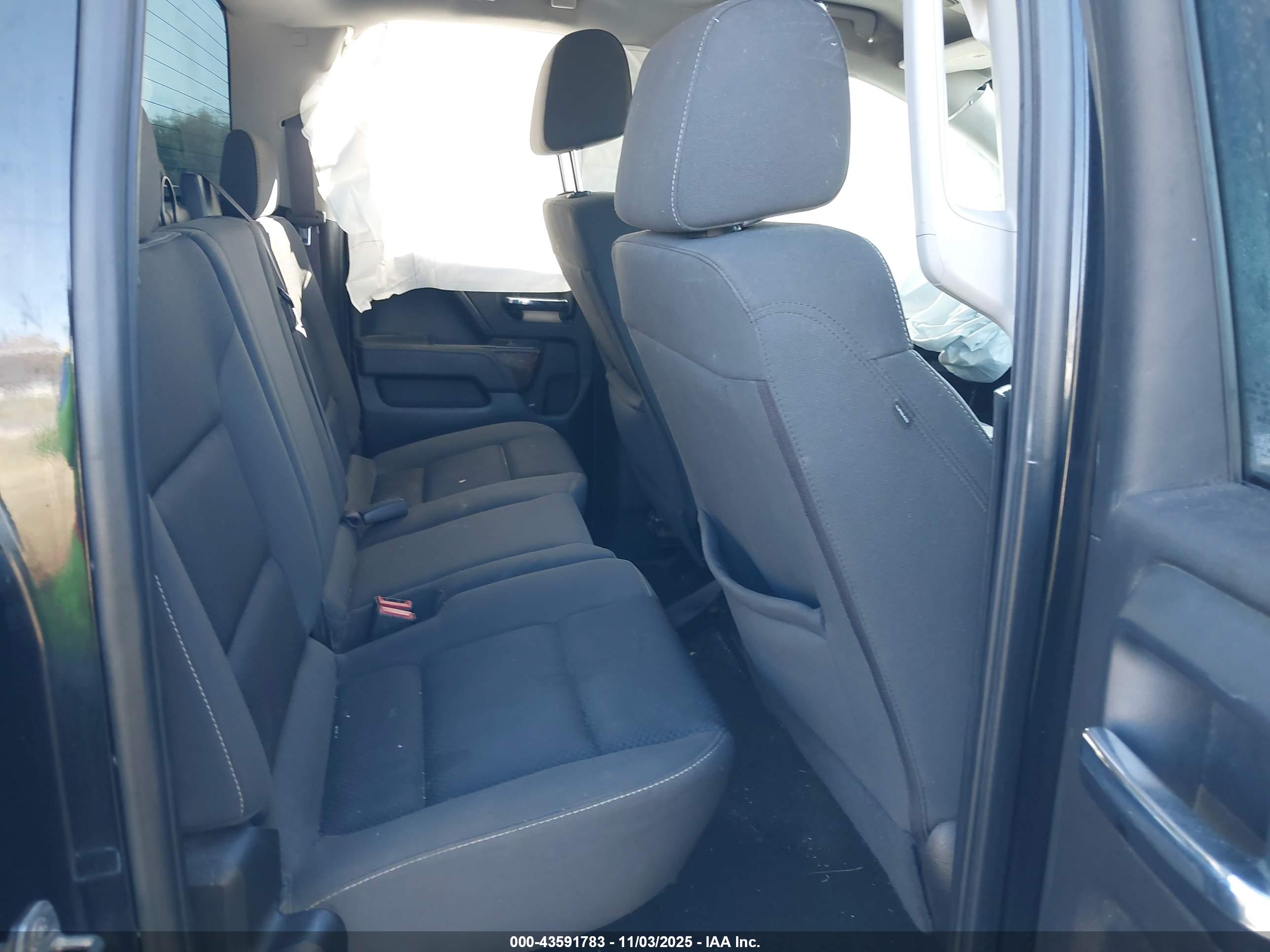 GMC SIERRA image 8