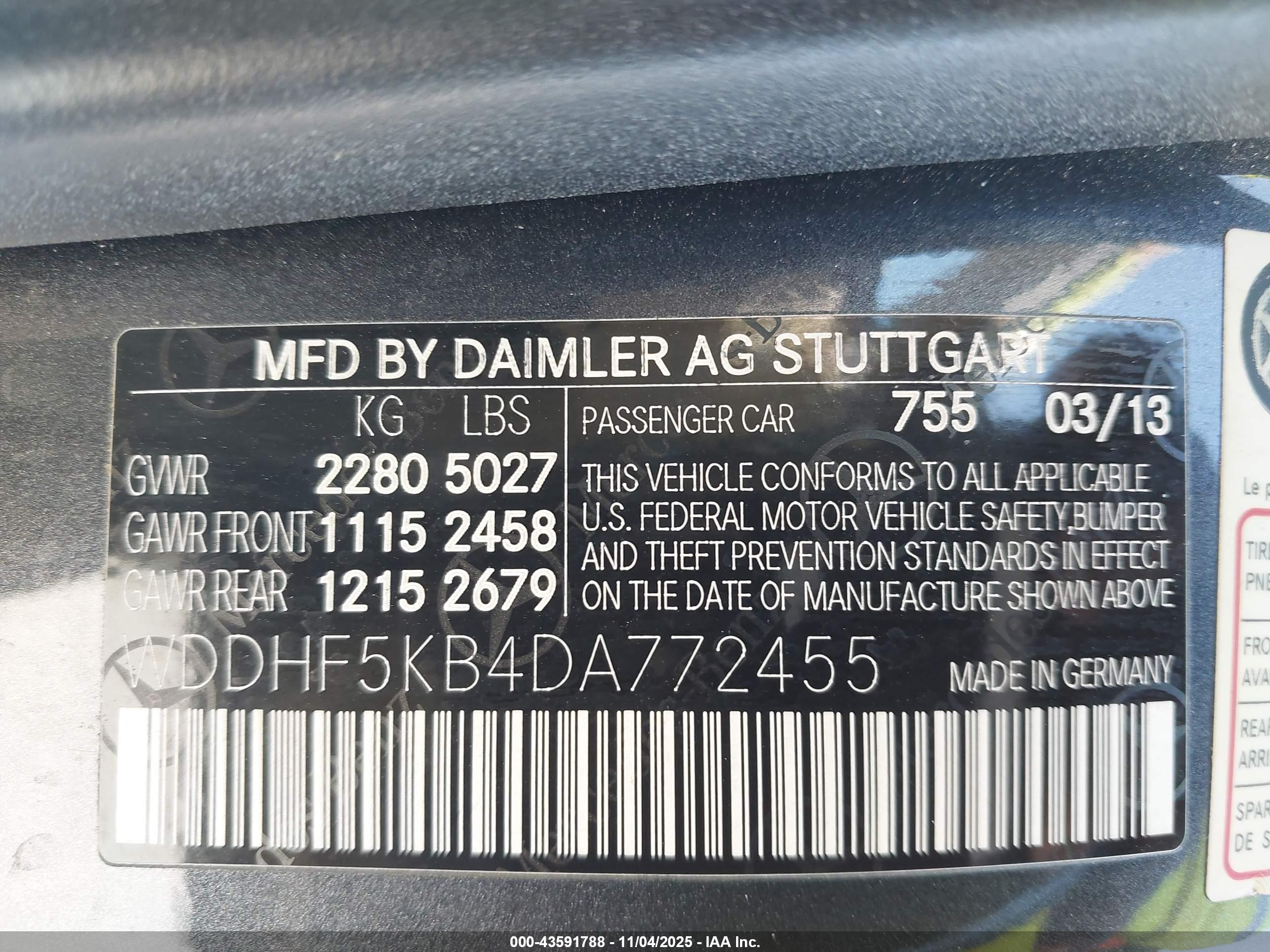 MERCEDES-BENZ E image 9