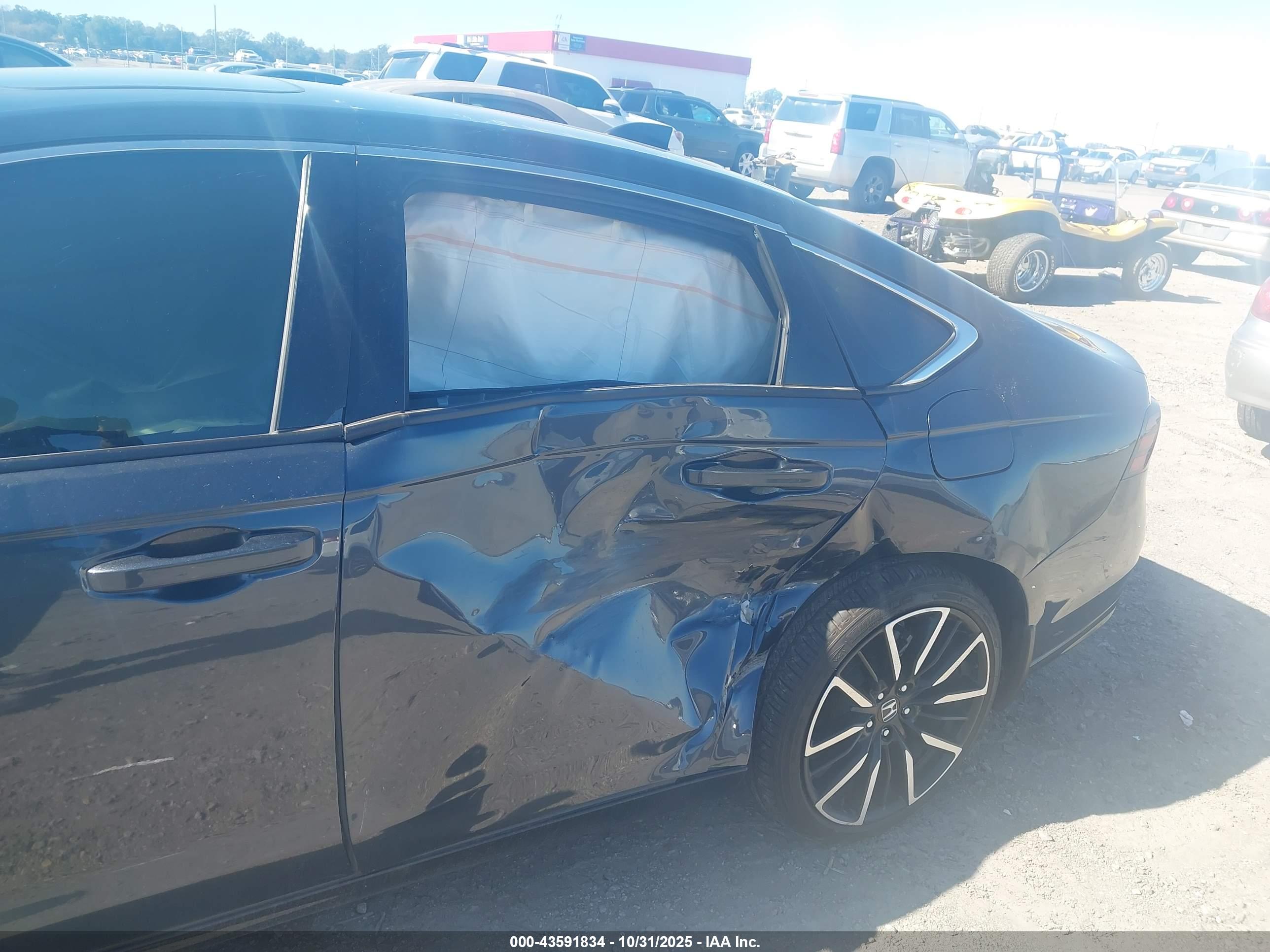 HONDA ACCORD image 6