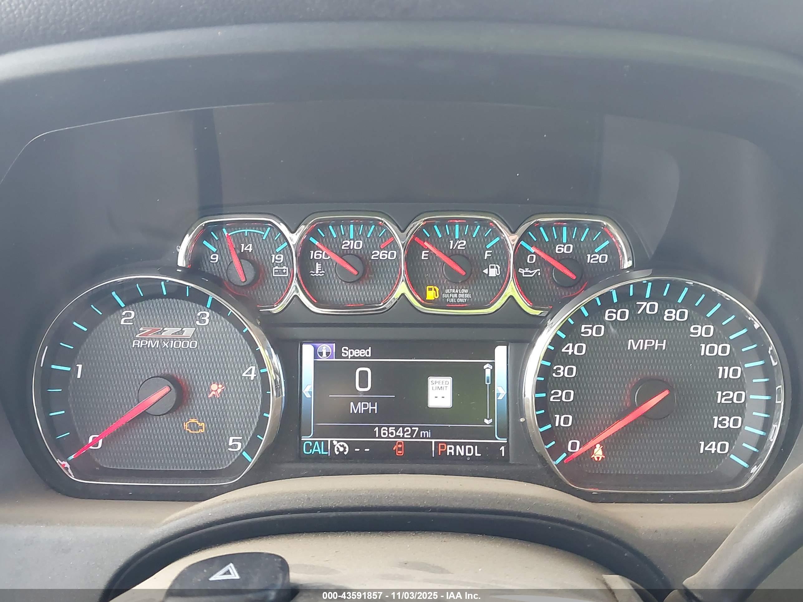 CHEVROLET SILVERADO image 7