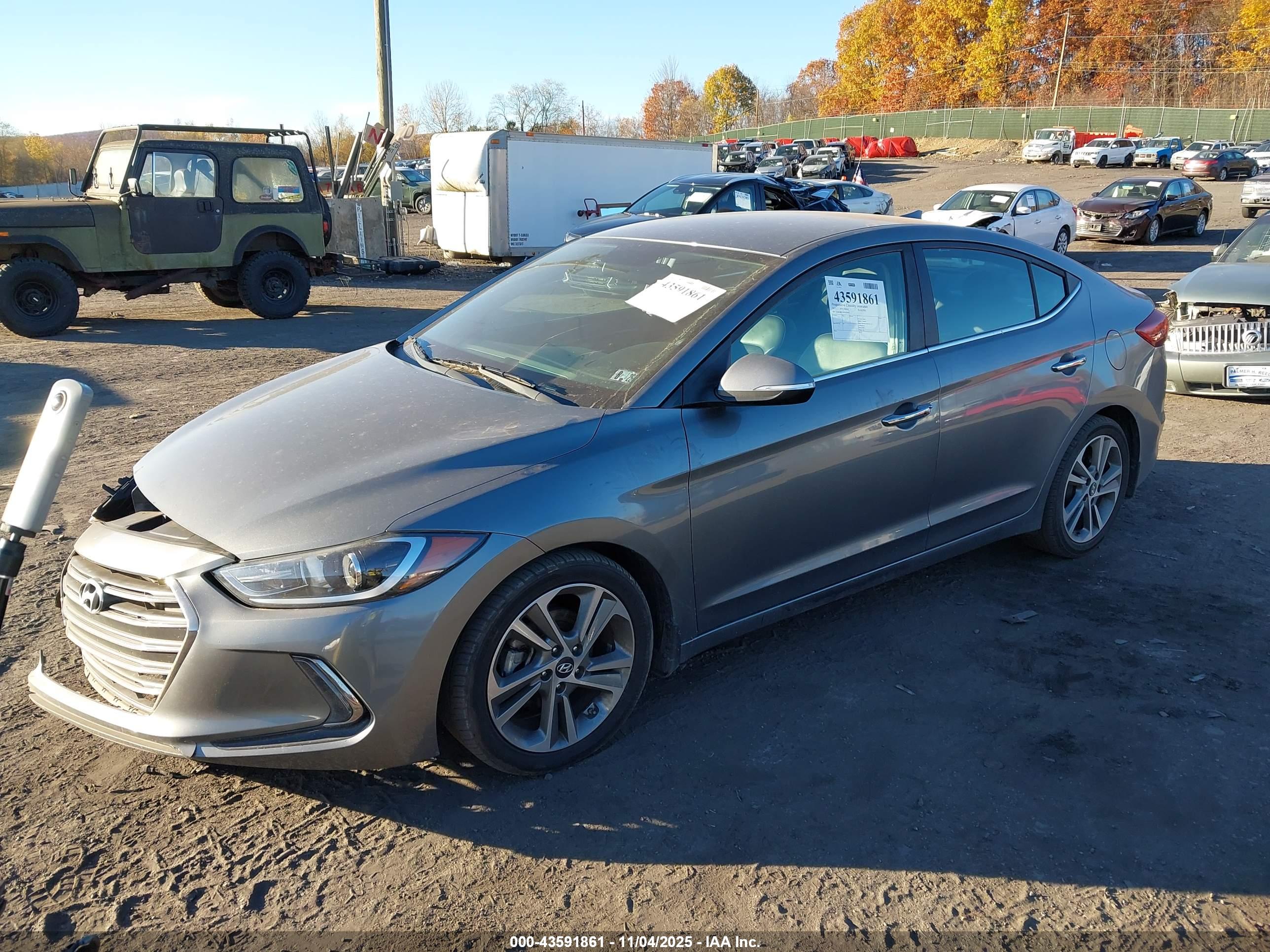 HYUNDAI ELANTRA image 2
