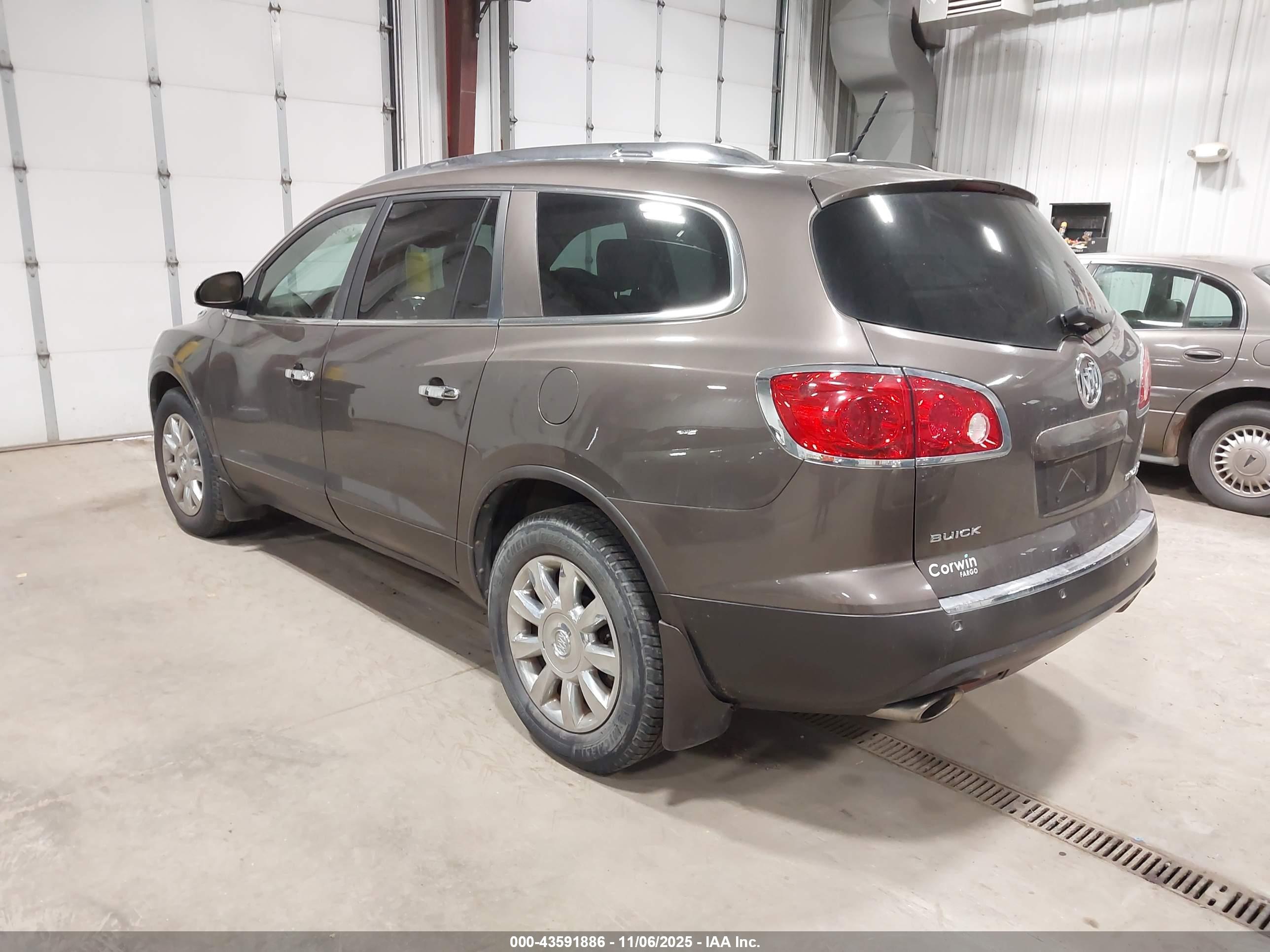 BUICK ENCLAVE image 3