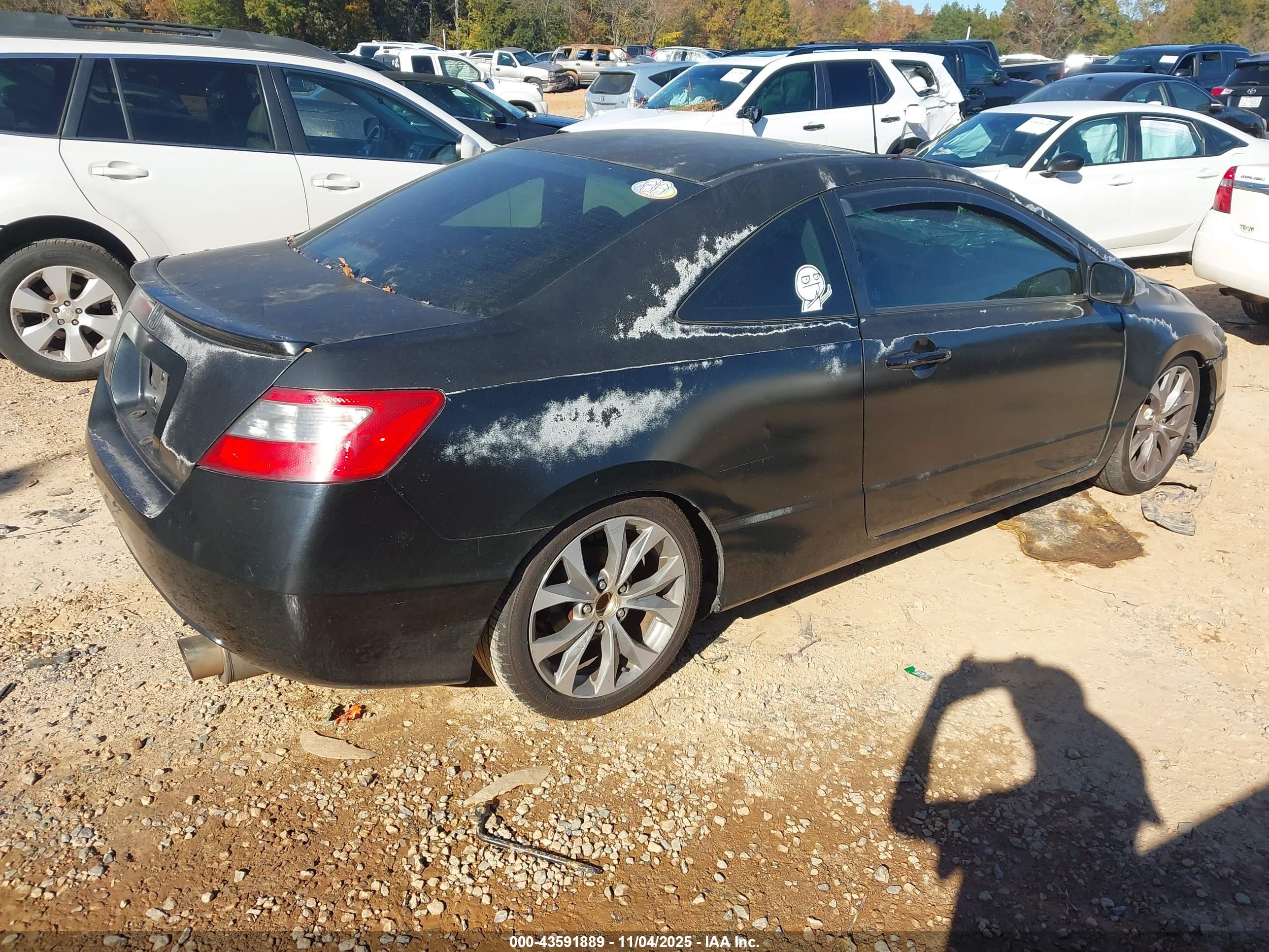 HONDA CIVIC image 4