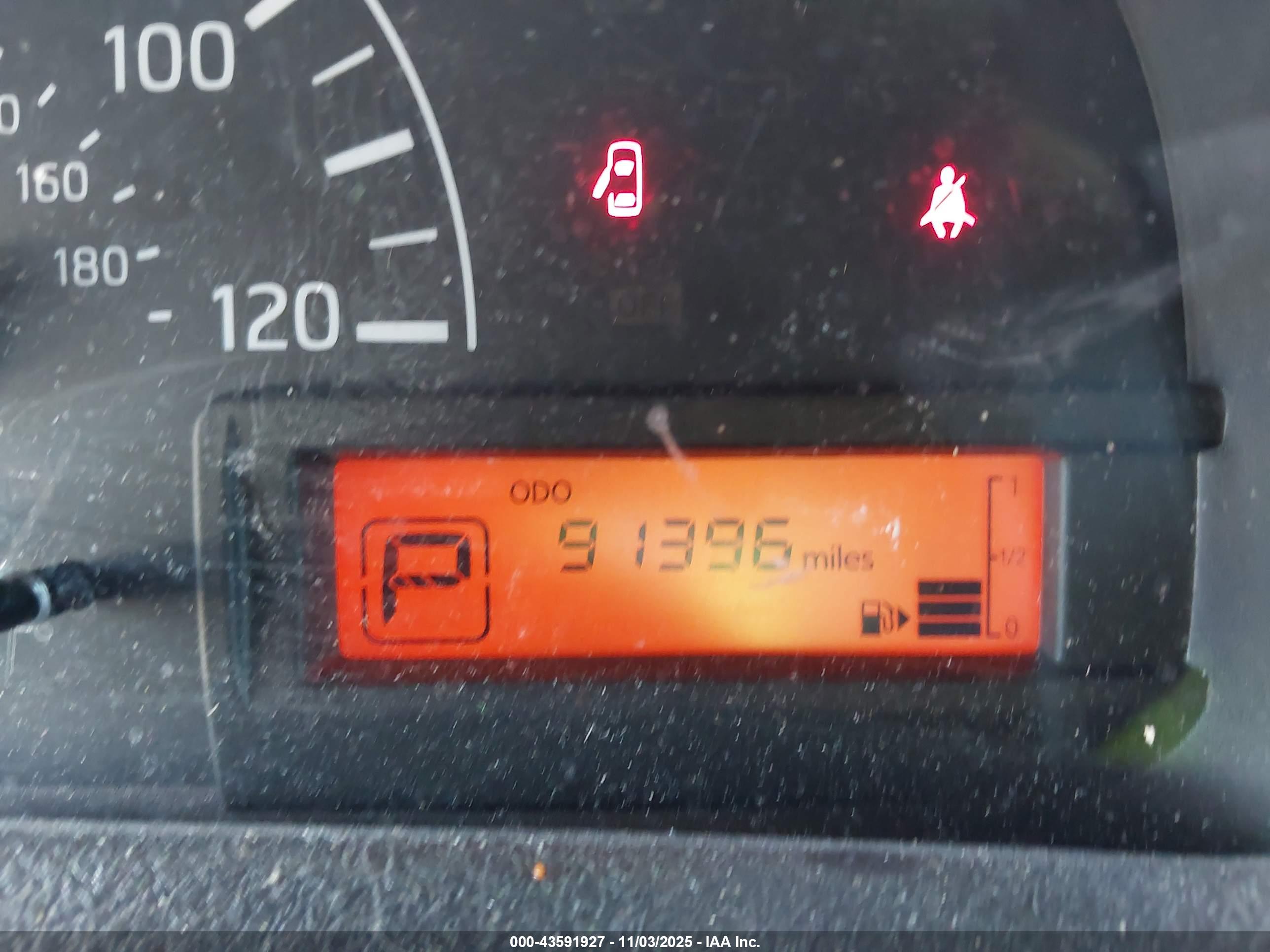 NISSAN NV200 image 7