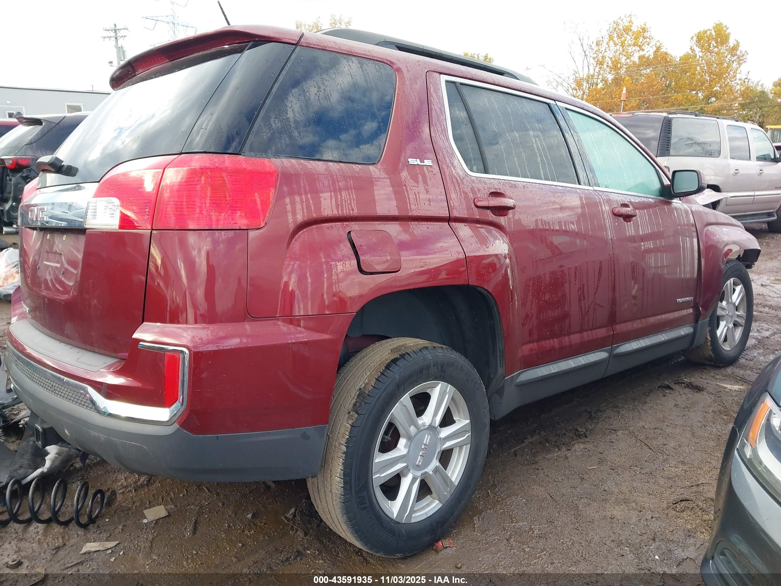 GMC TERRAIN image 4