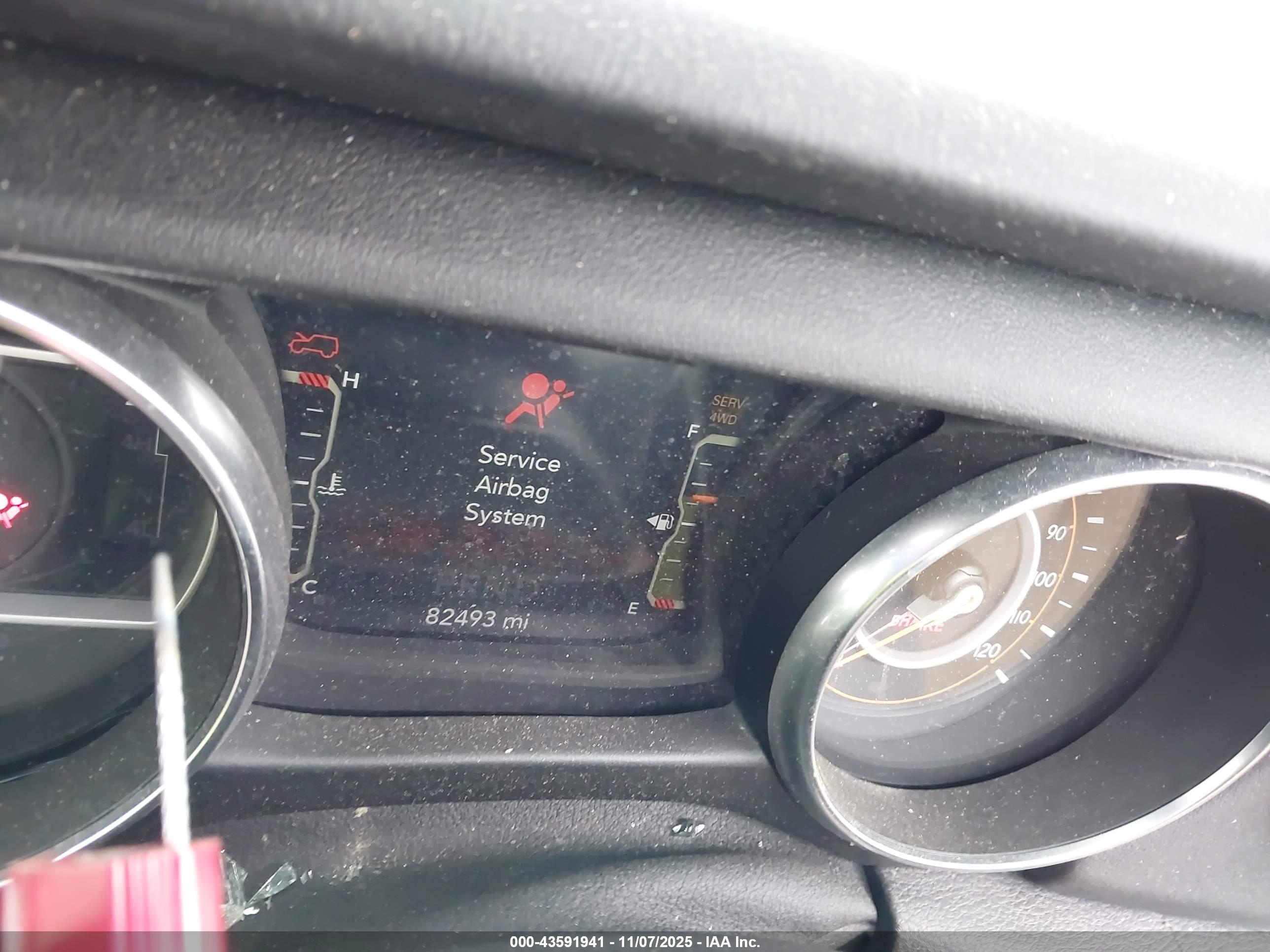 JEEP WRANGLER image 7