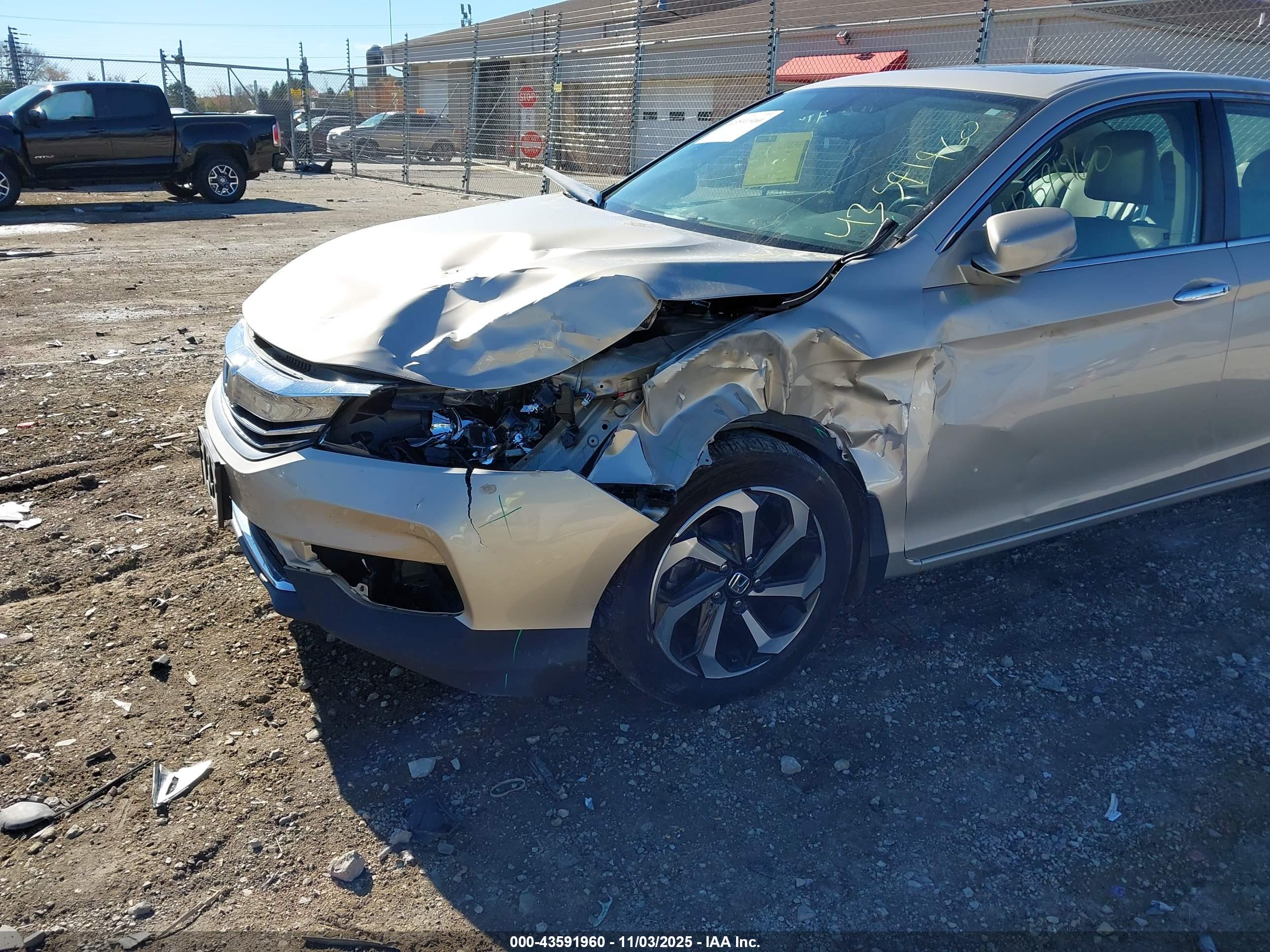 HONDA ACCORD image 6