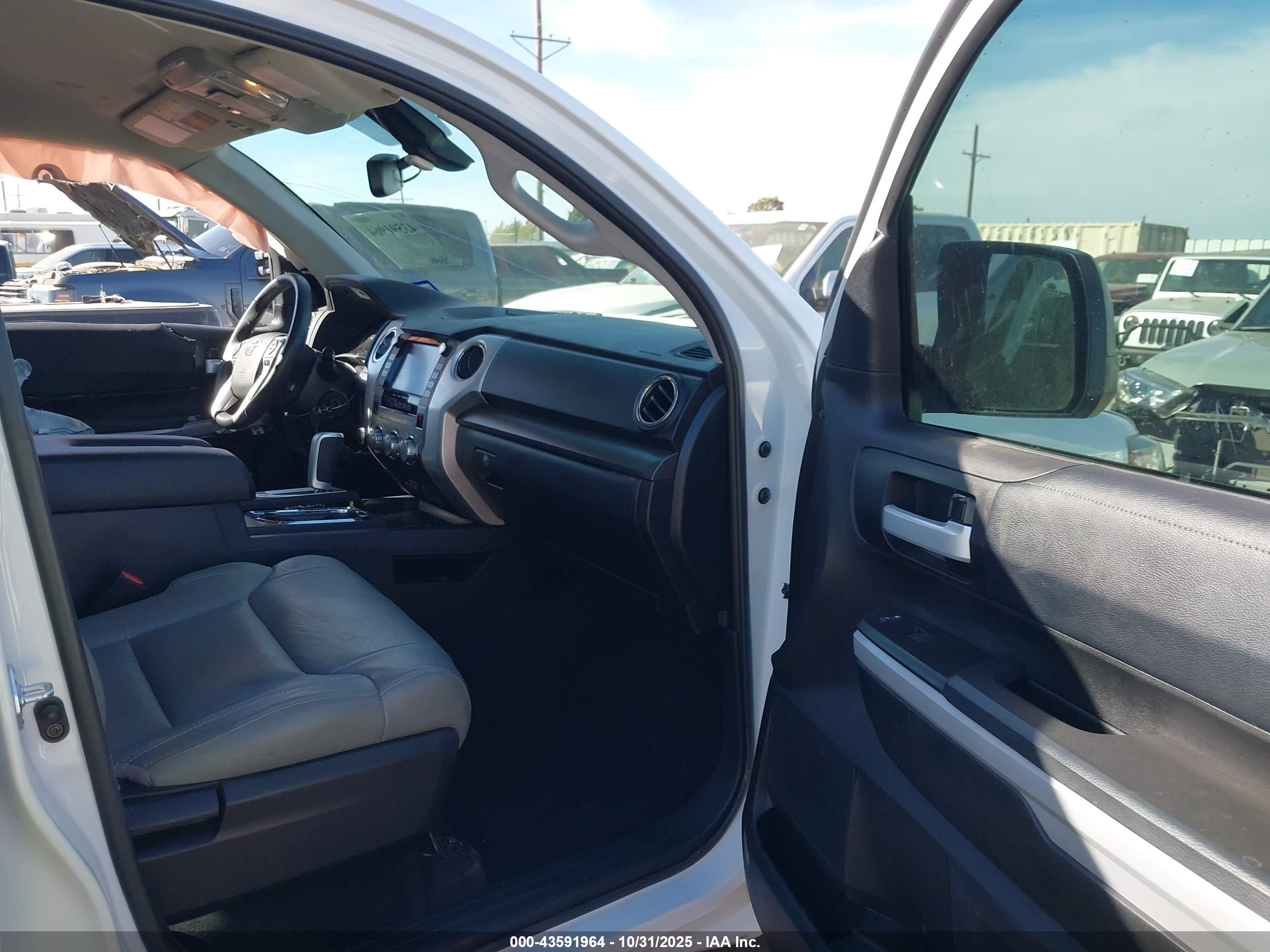 TOYOTA TUNDRA image 5