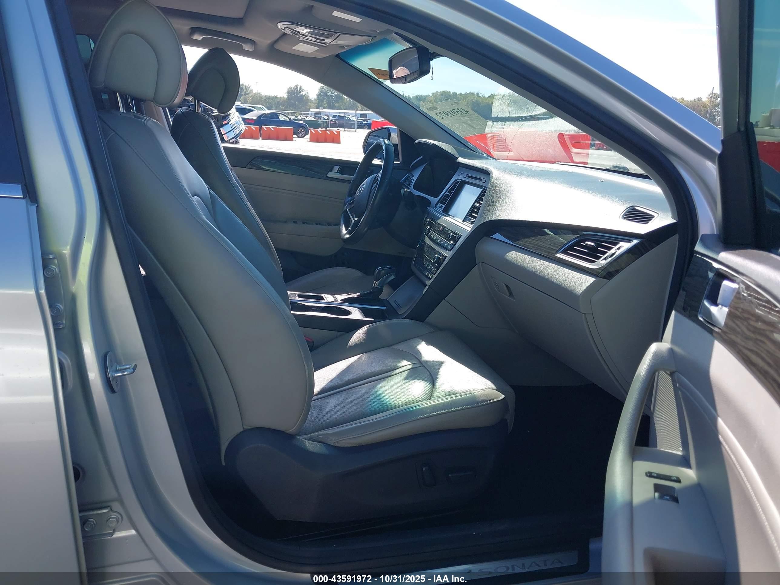HYUNDAI SONATA image 5