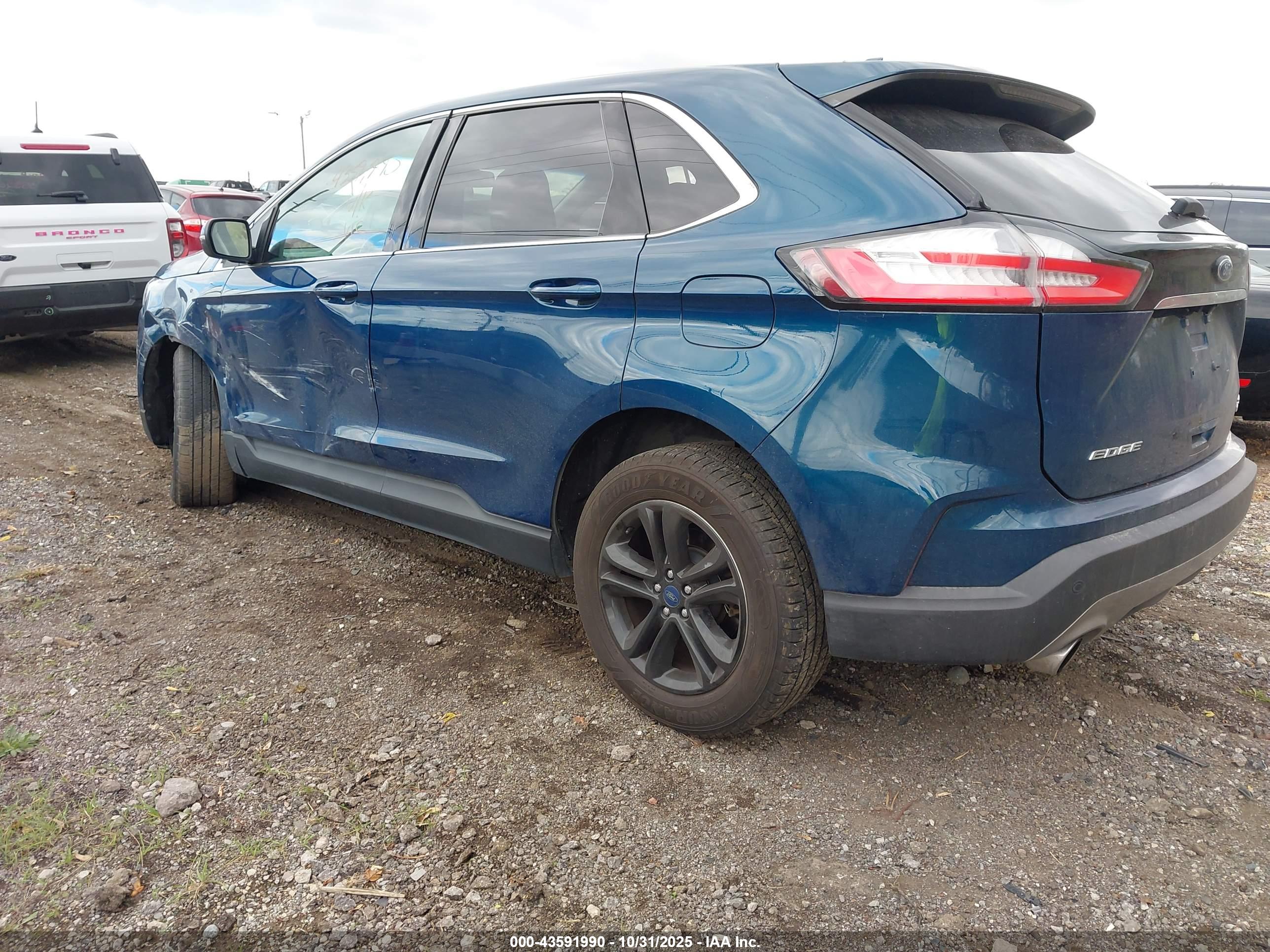 FORD EDGE image 3