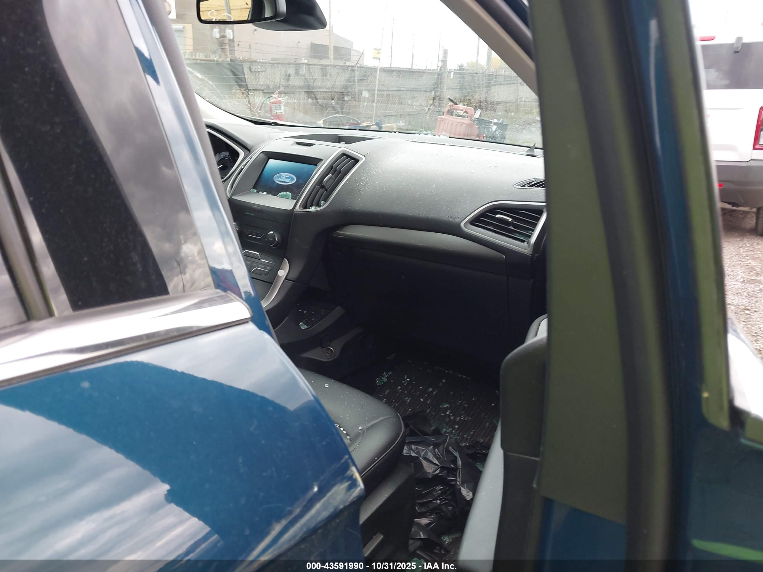 FORD EDGE image 5