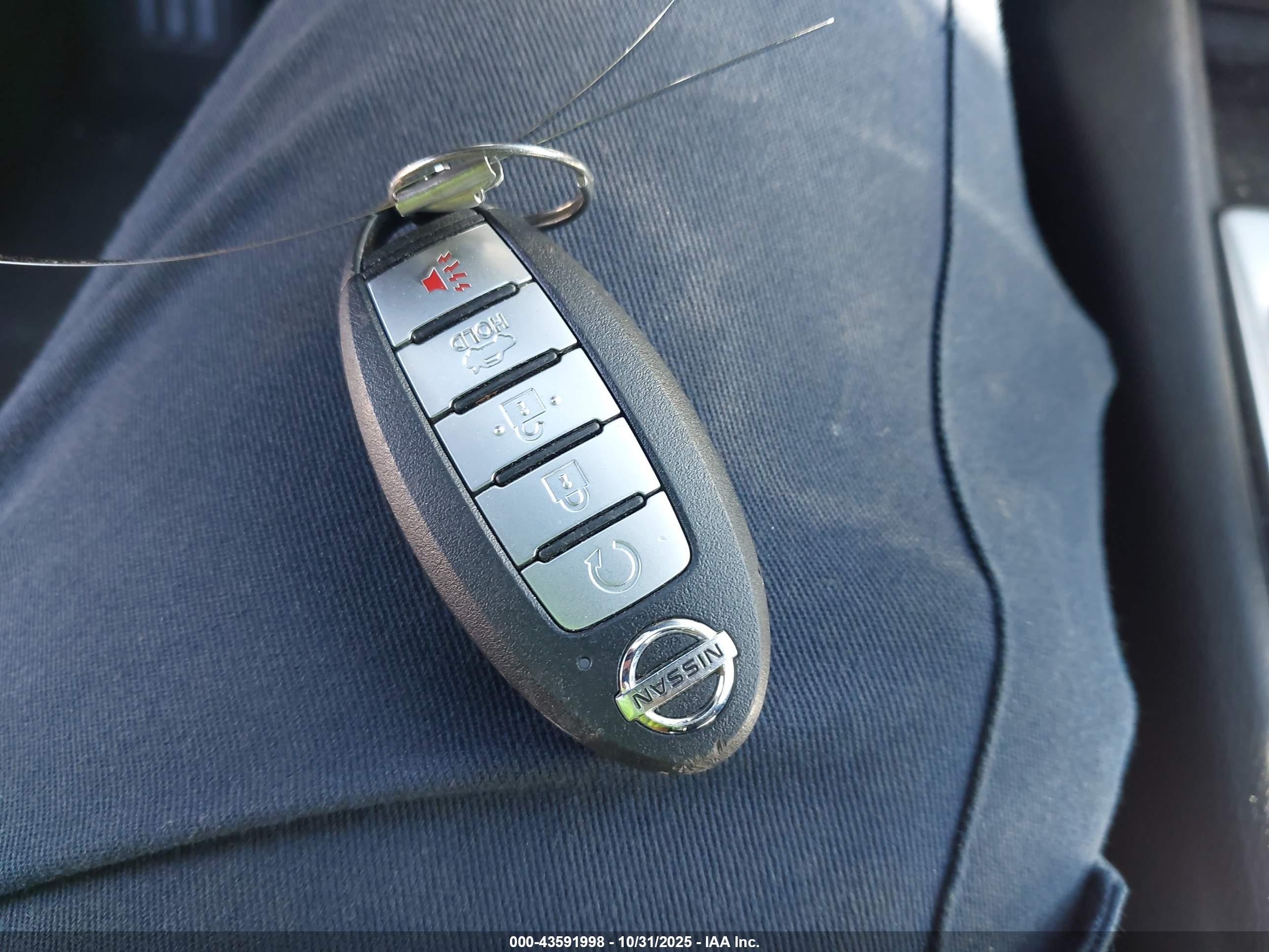 NISSAN ALTIMA image 11