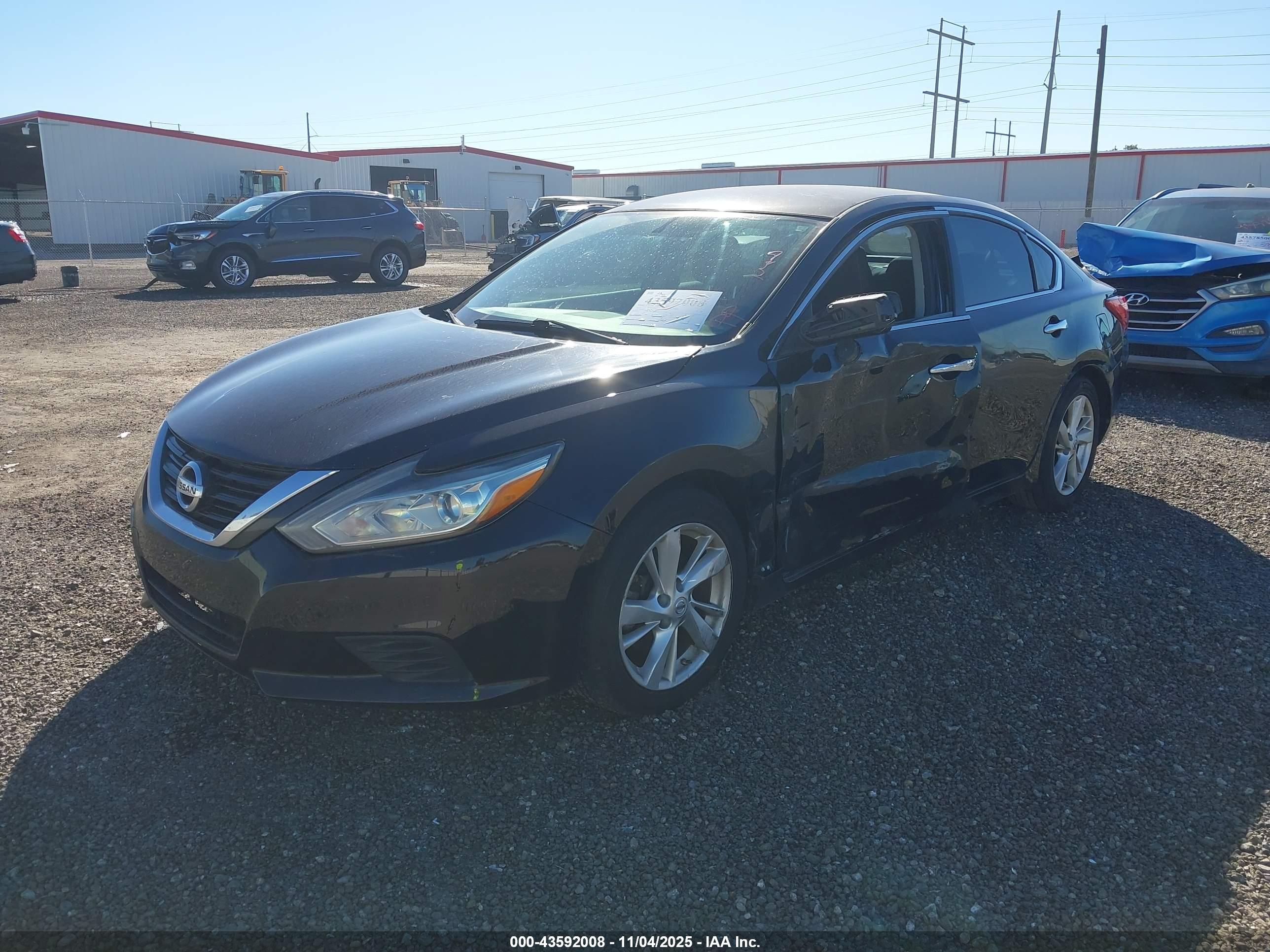 NISSAN ALTIMA image 2
