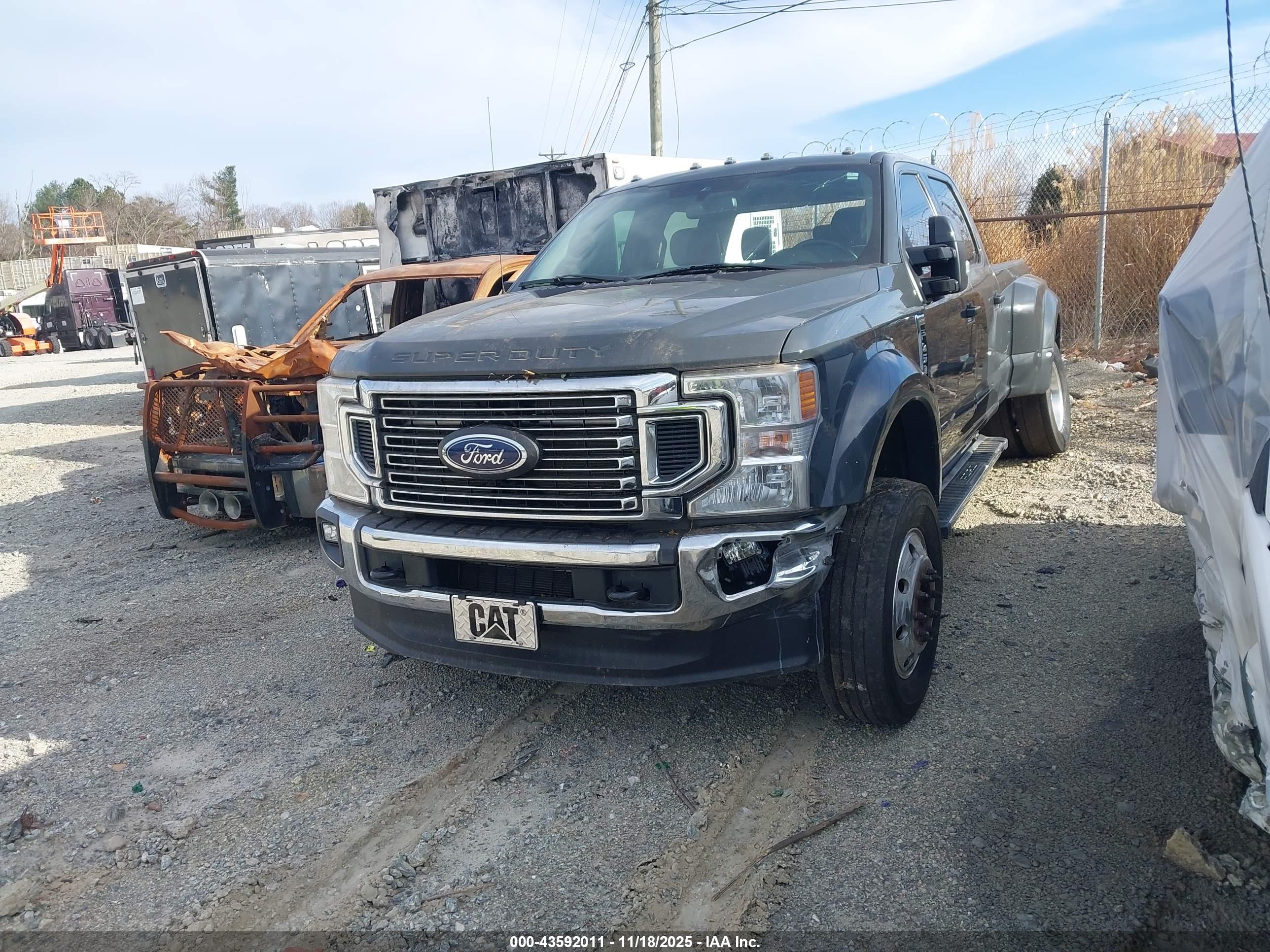 FORD F-450 image 2