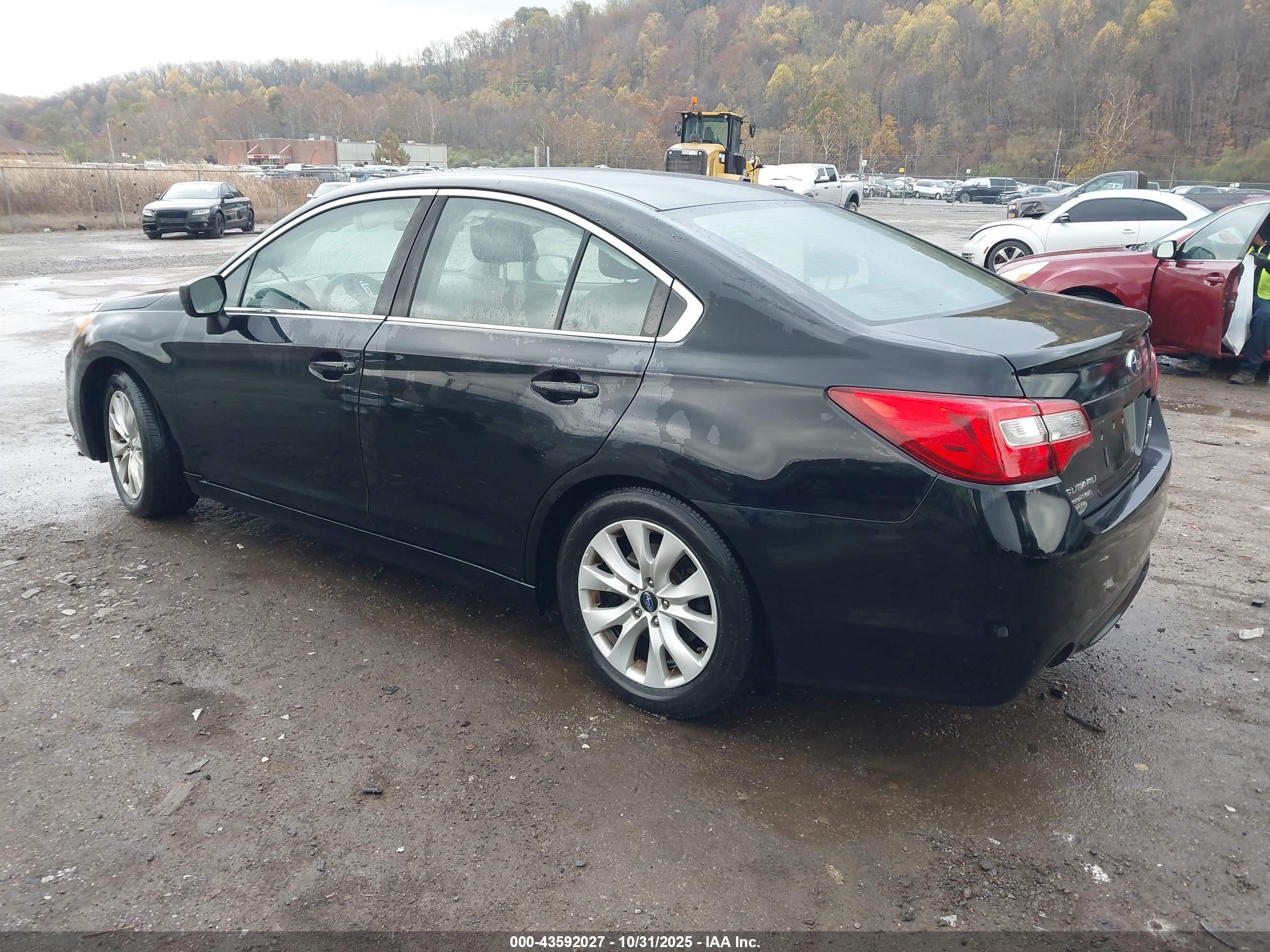 SUBARU LEGACY image 3