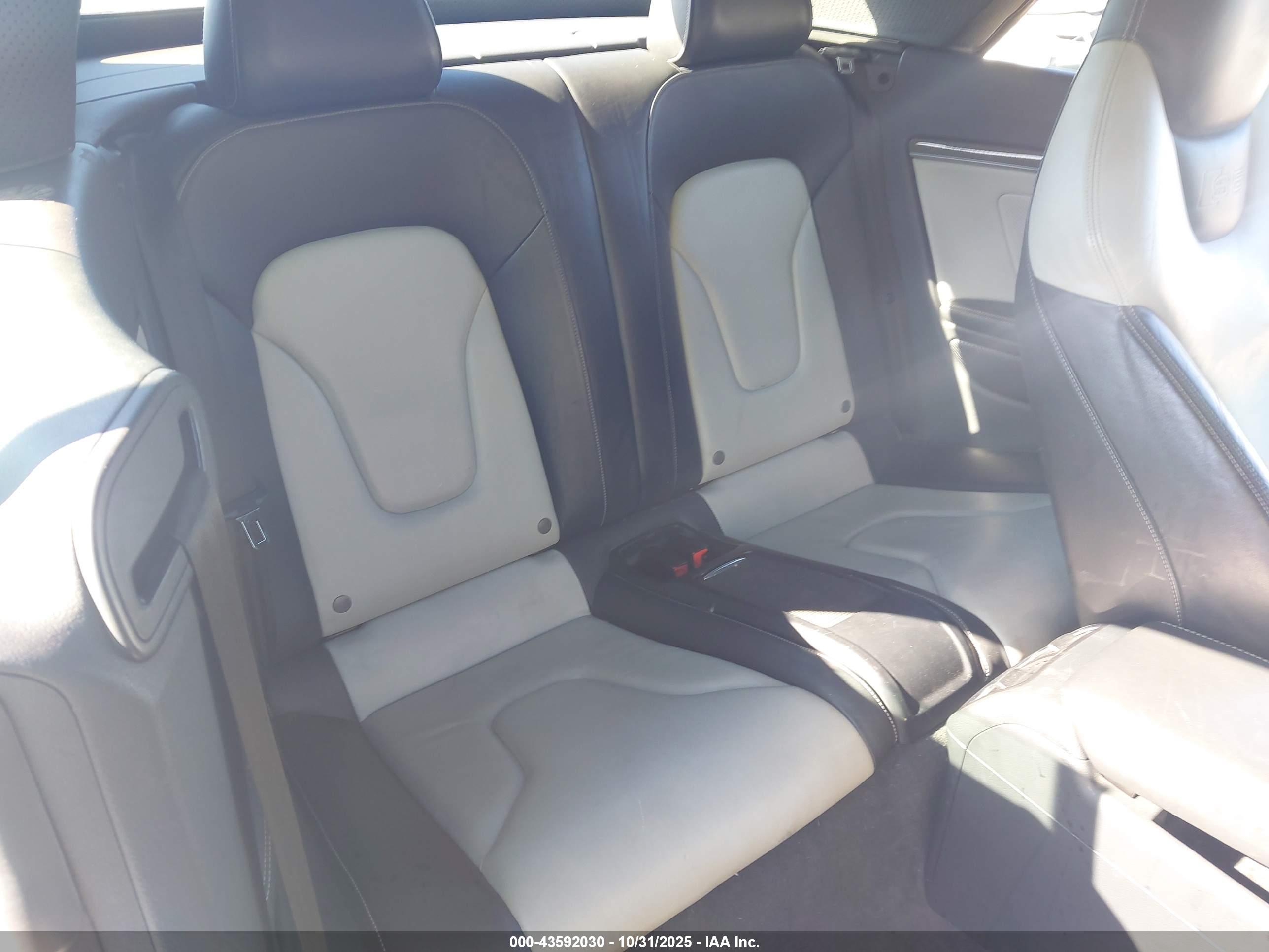 AUDI S5 image 8