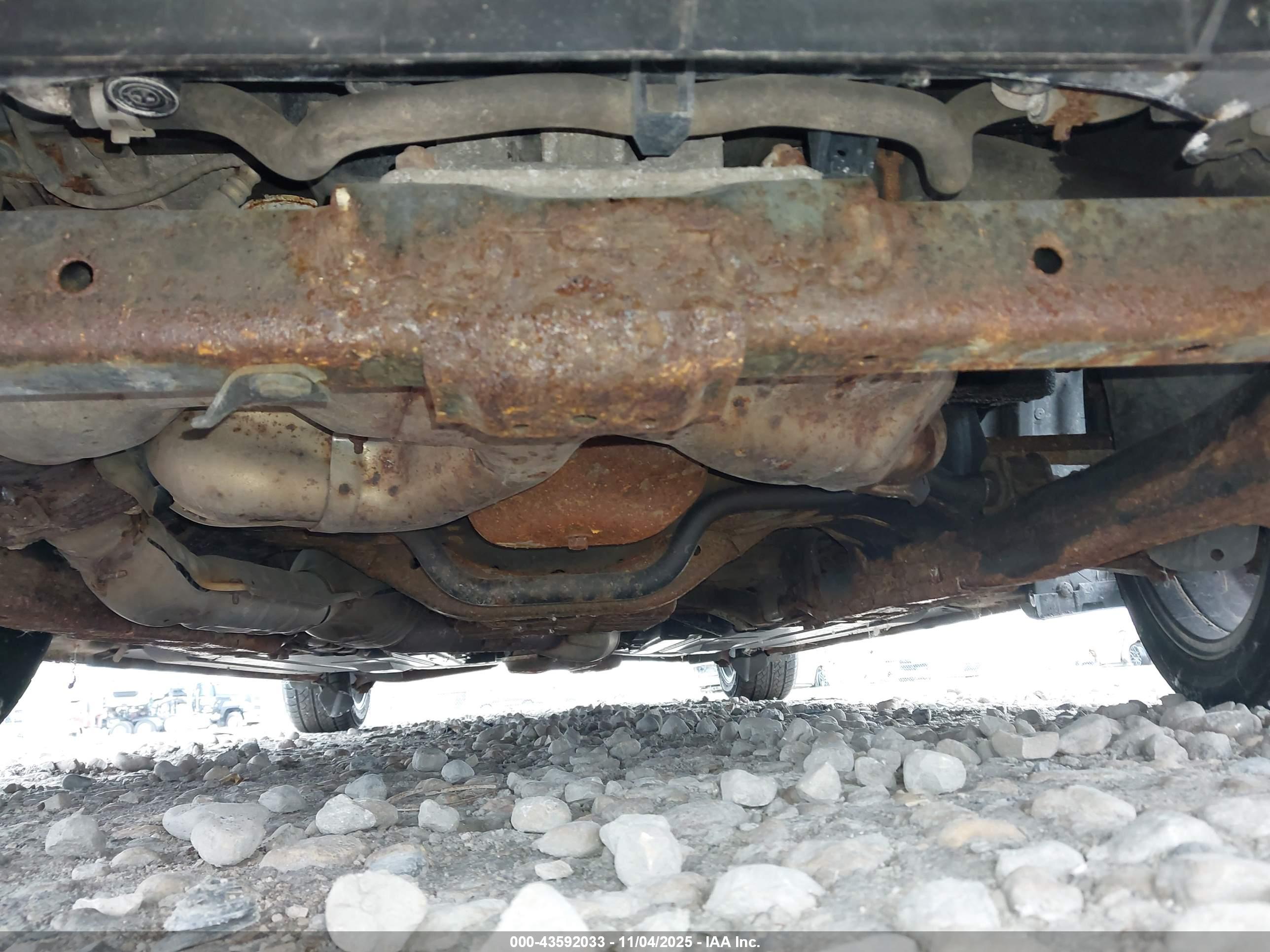 SUBARU LEGACY image 6