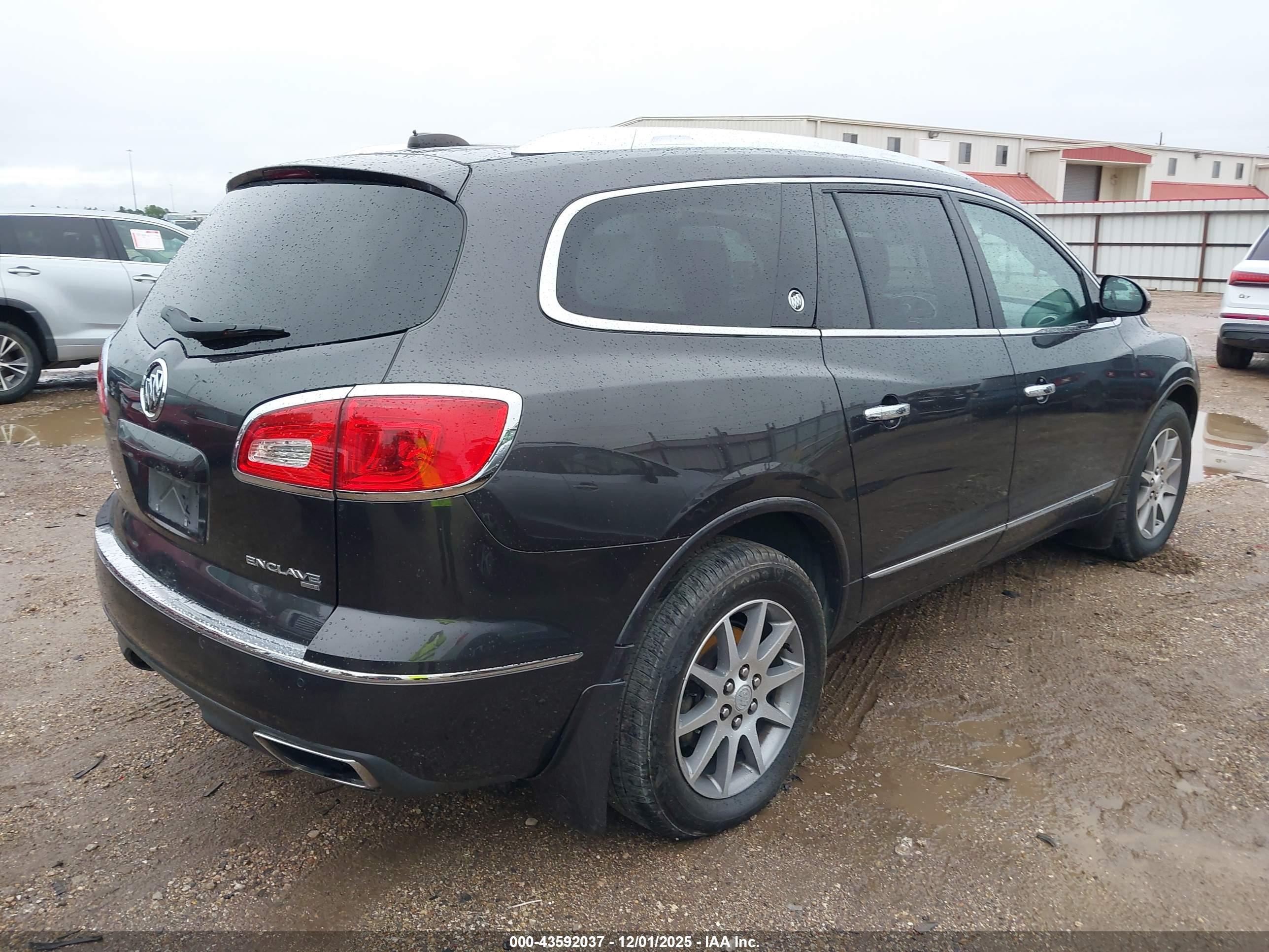 BUICK ENCLAVE image 4