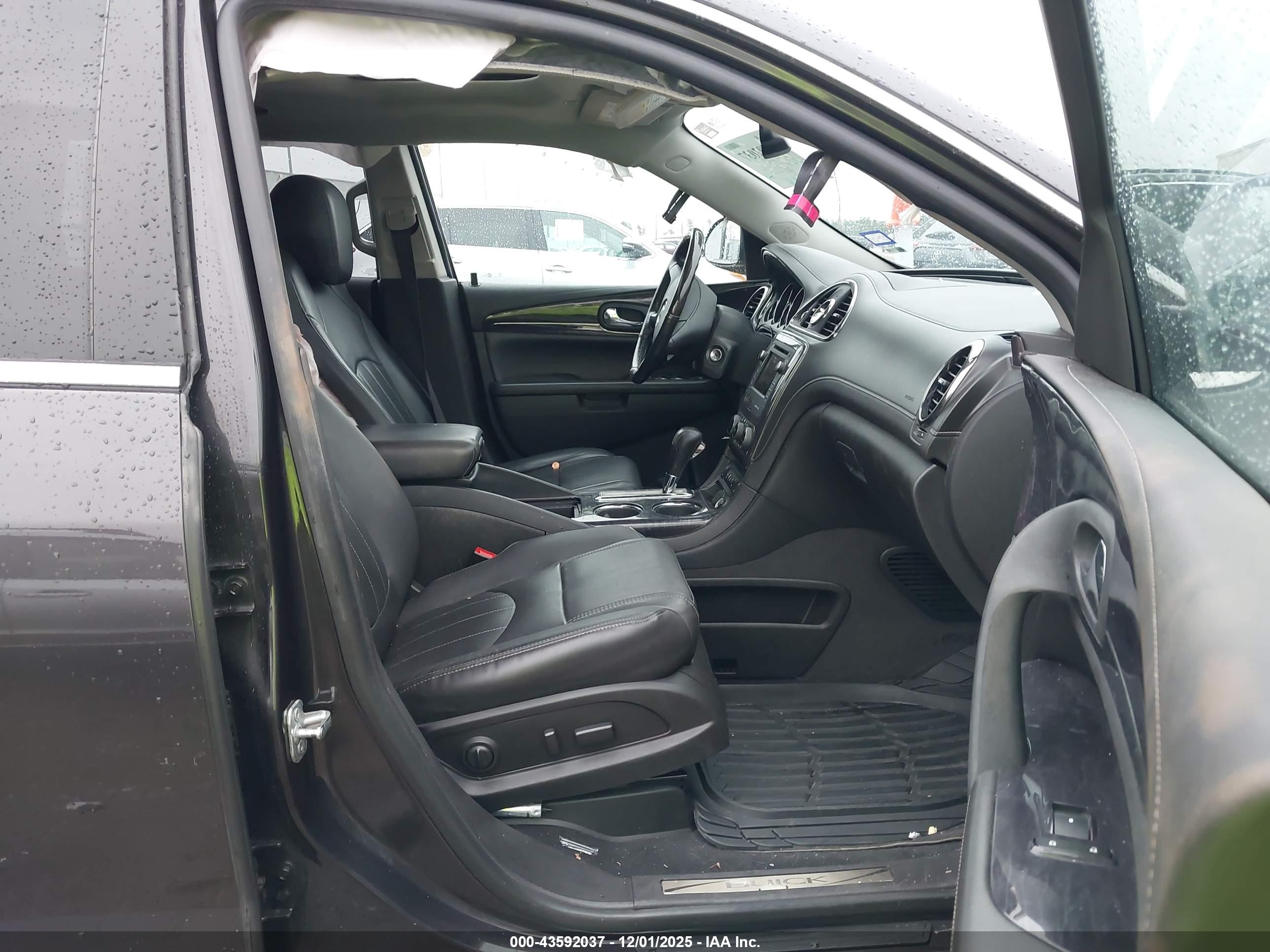 BUICK ENCLAVE image 5