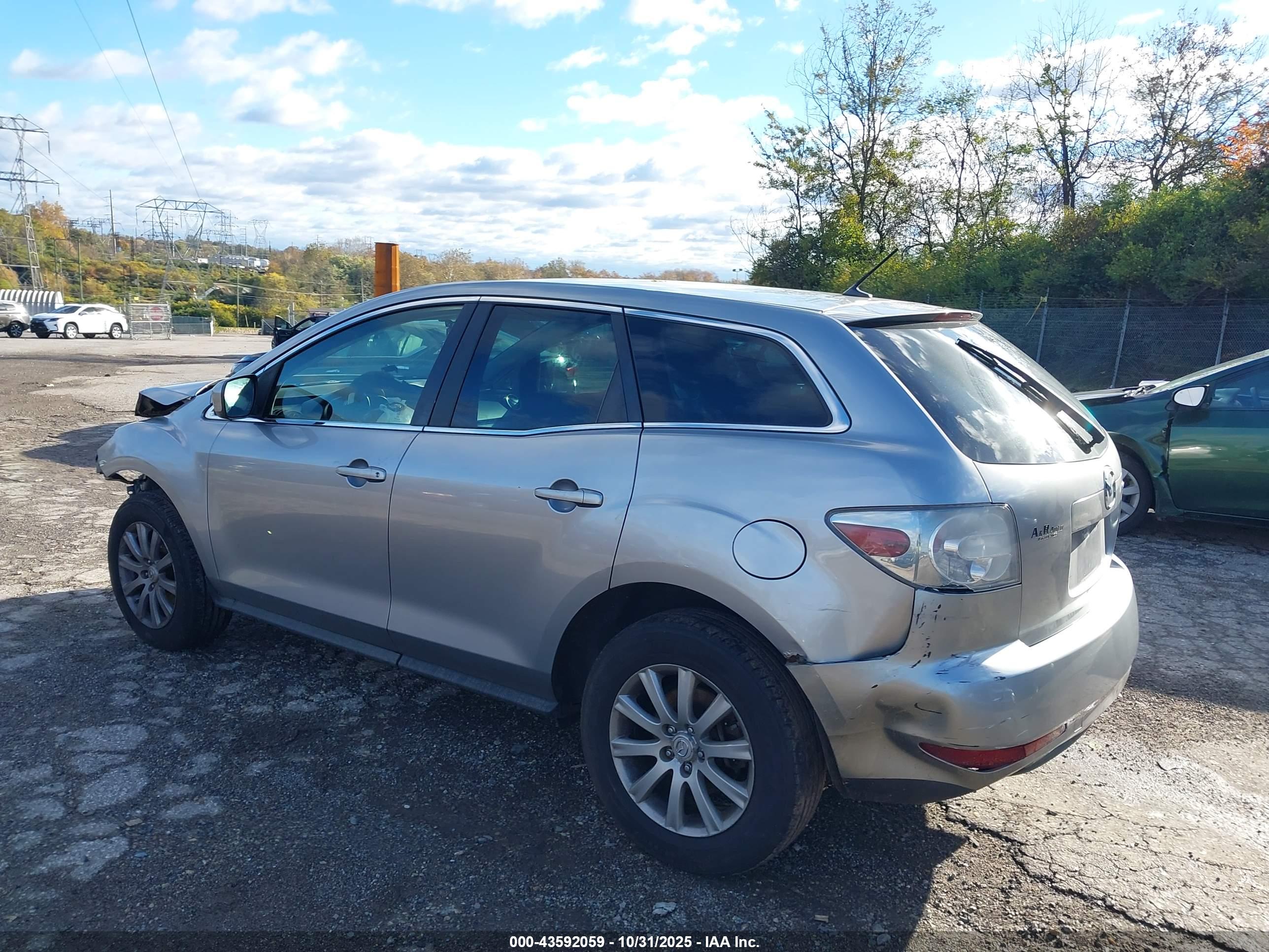 MAZDA CX-7 image 3