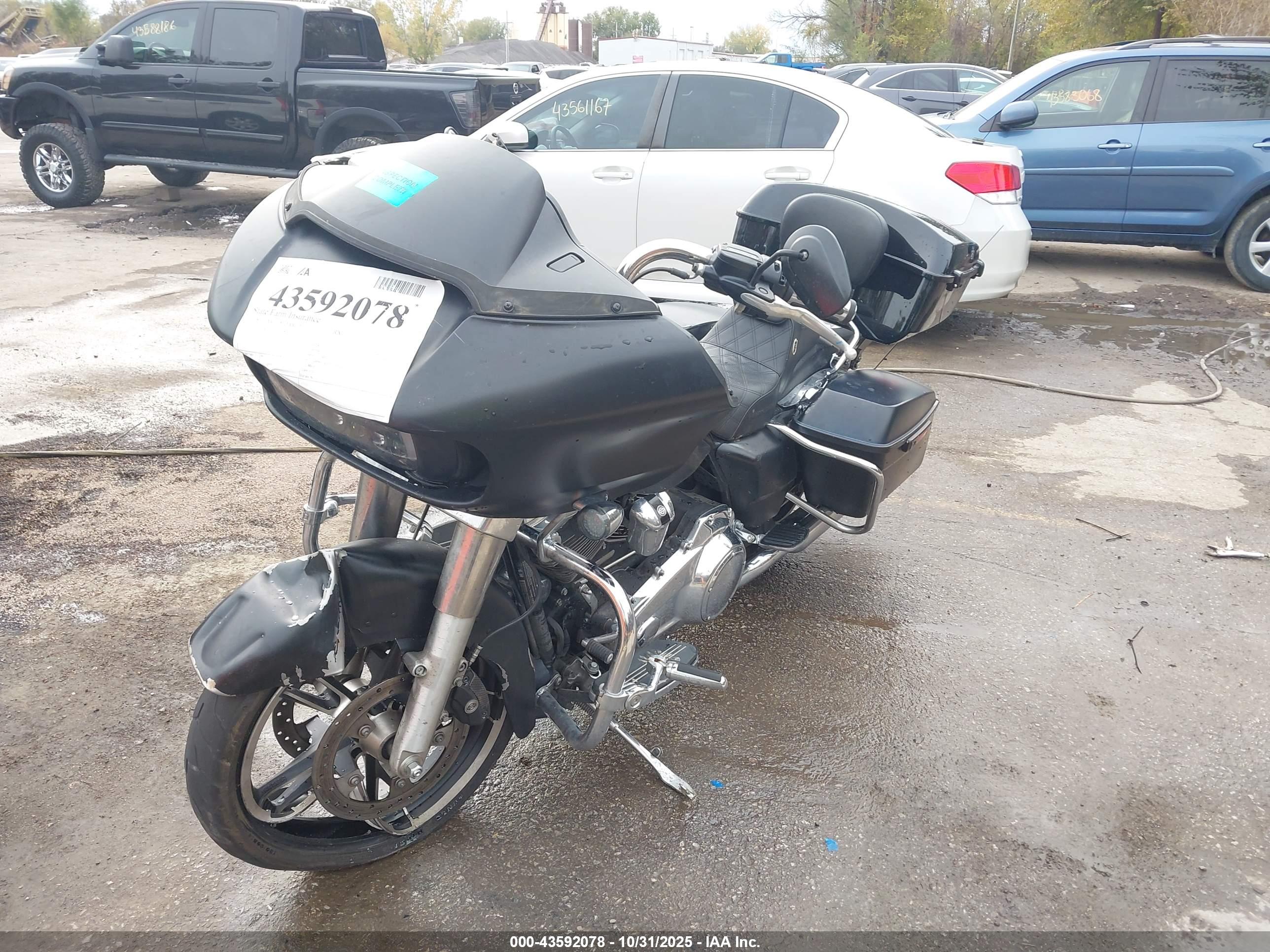 HARLEY-DAVIDSON FLTRX image 2