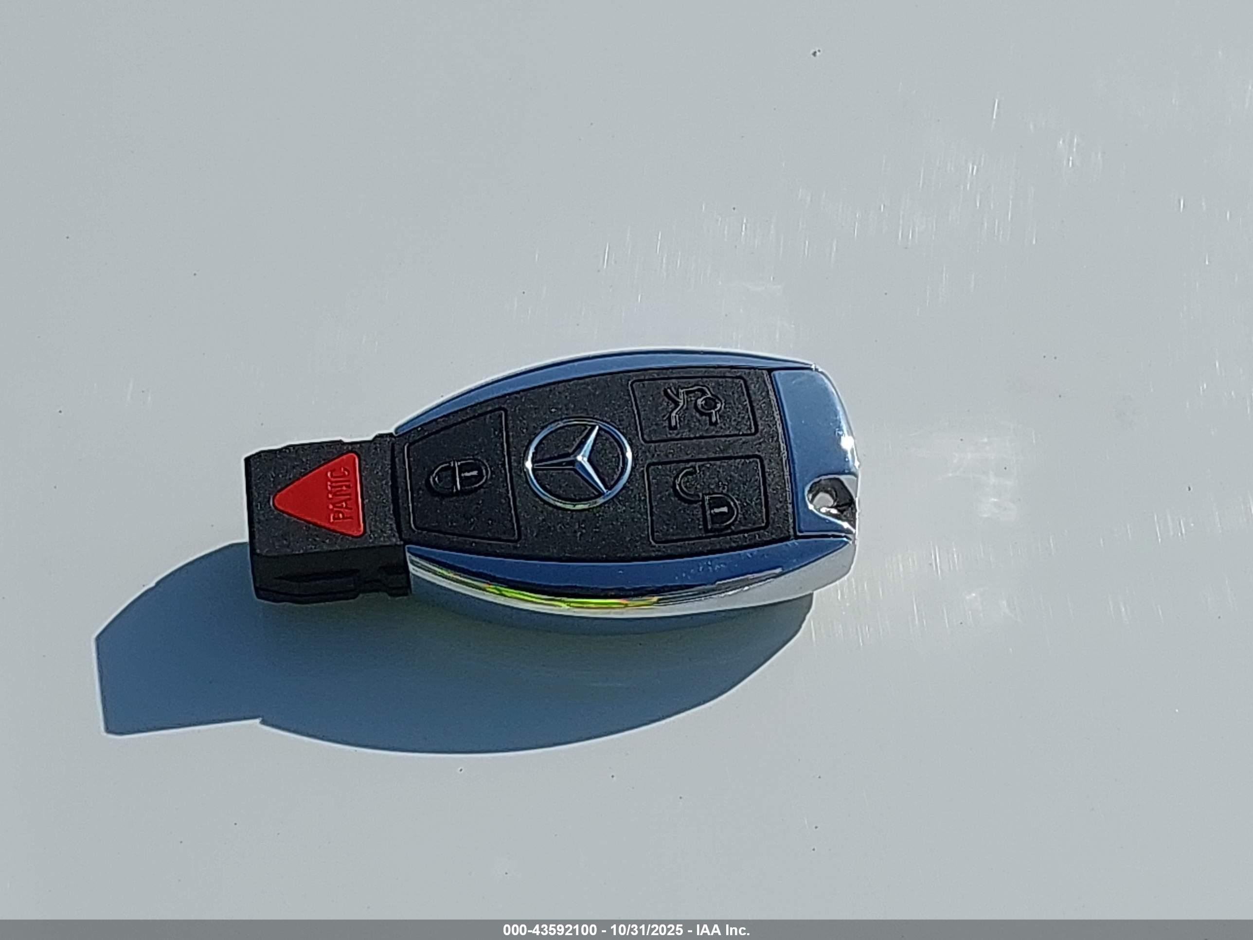 MERCEDES-BENZ C image 11