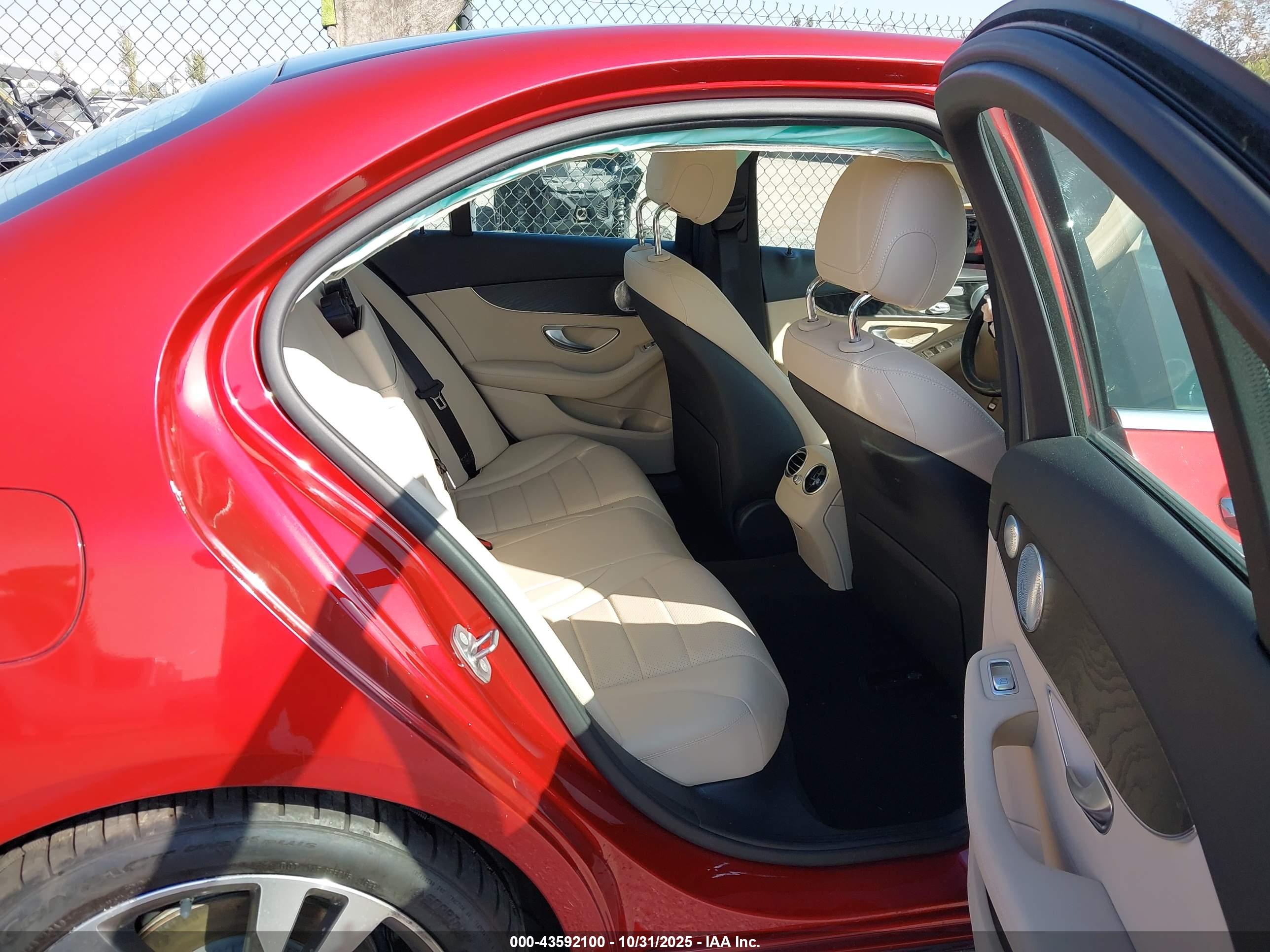 MERCEDES-BENZ C image 8