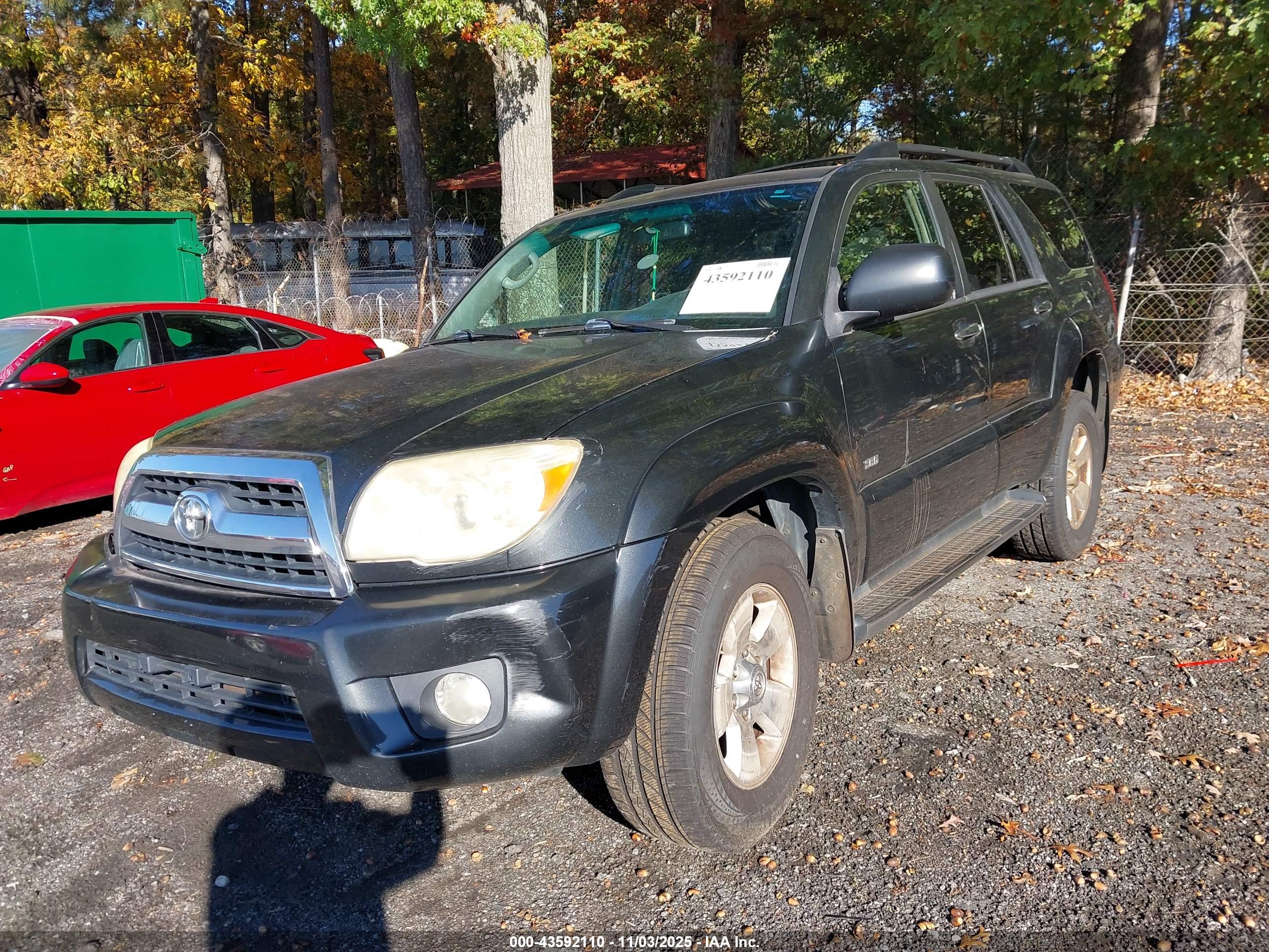 TOYOTA 4RUNNER image 2