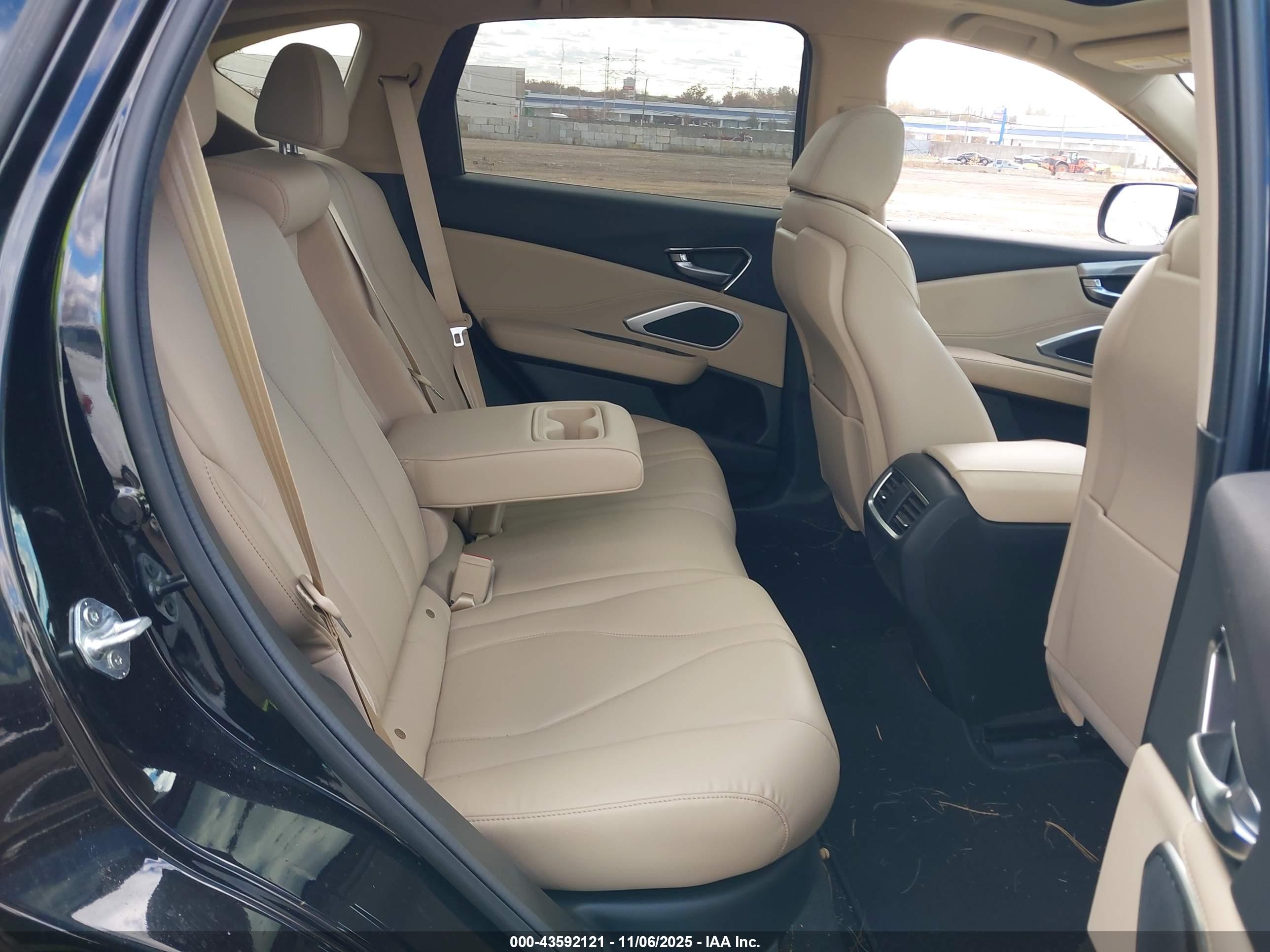 ACURA RDX image 8