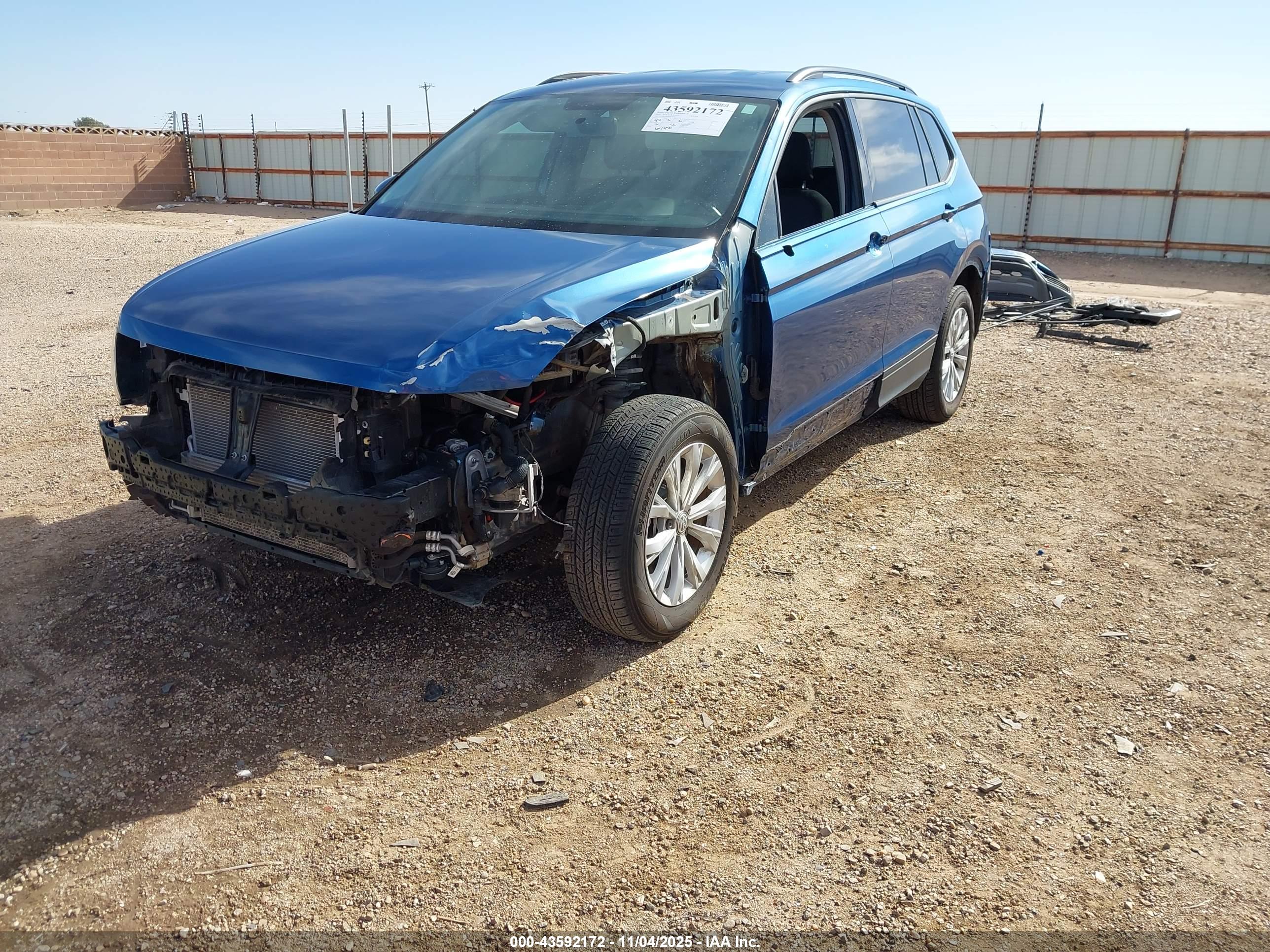VOLKSWAGEN TIGUAN image 6