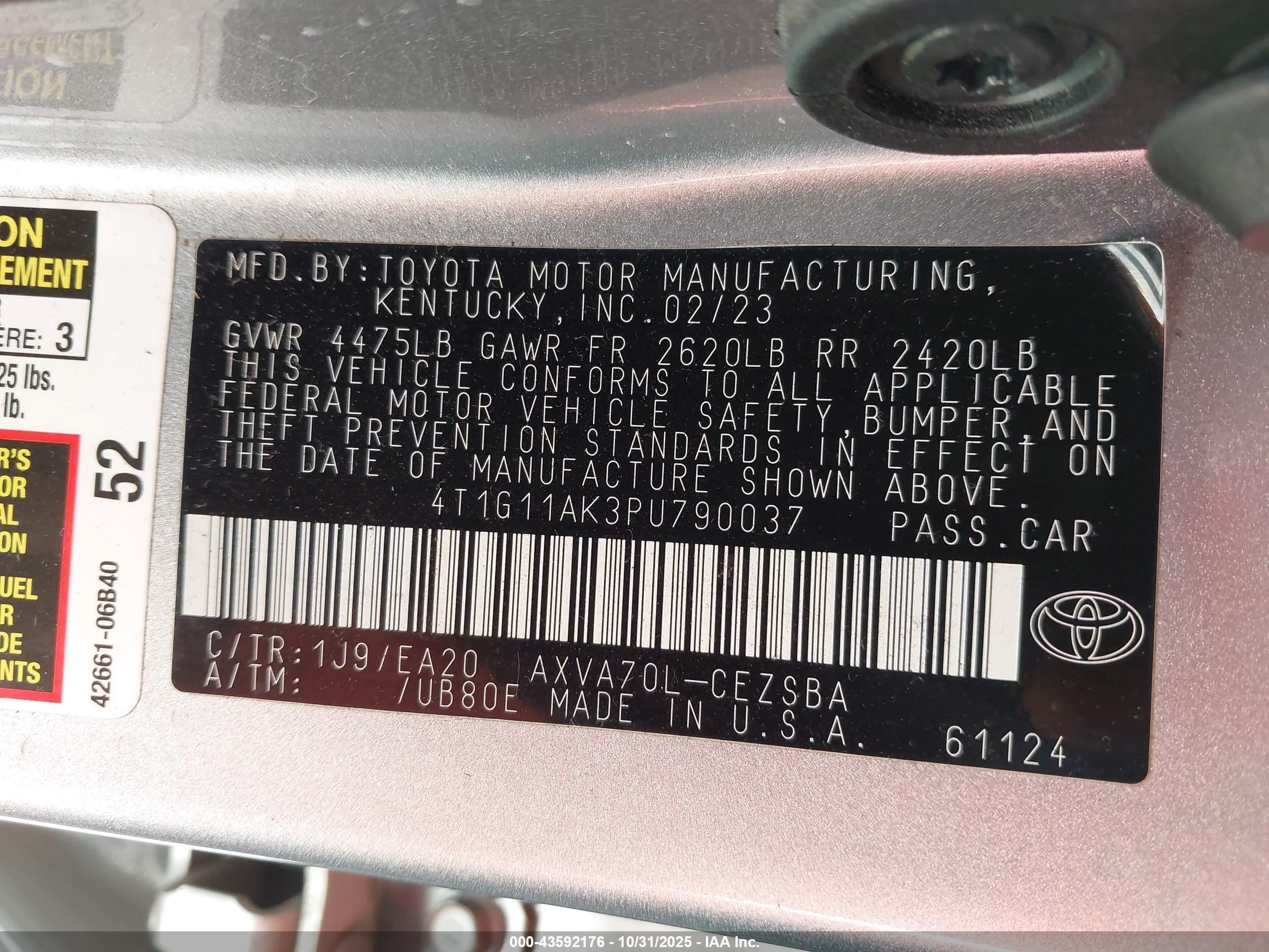 TOYOTA CAMRY image 9