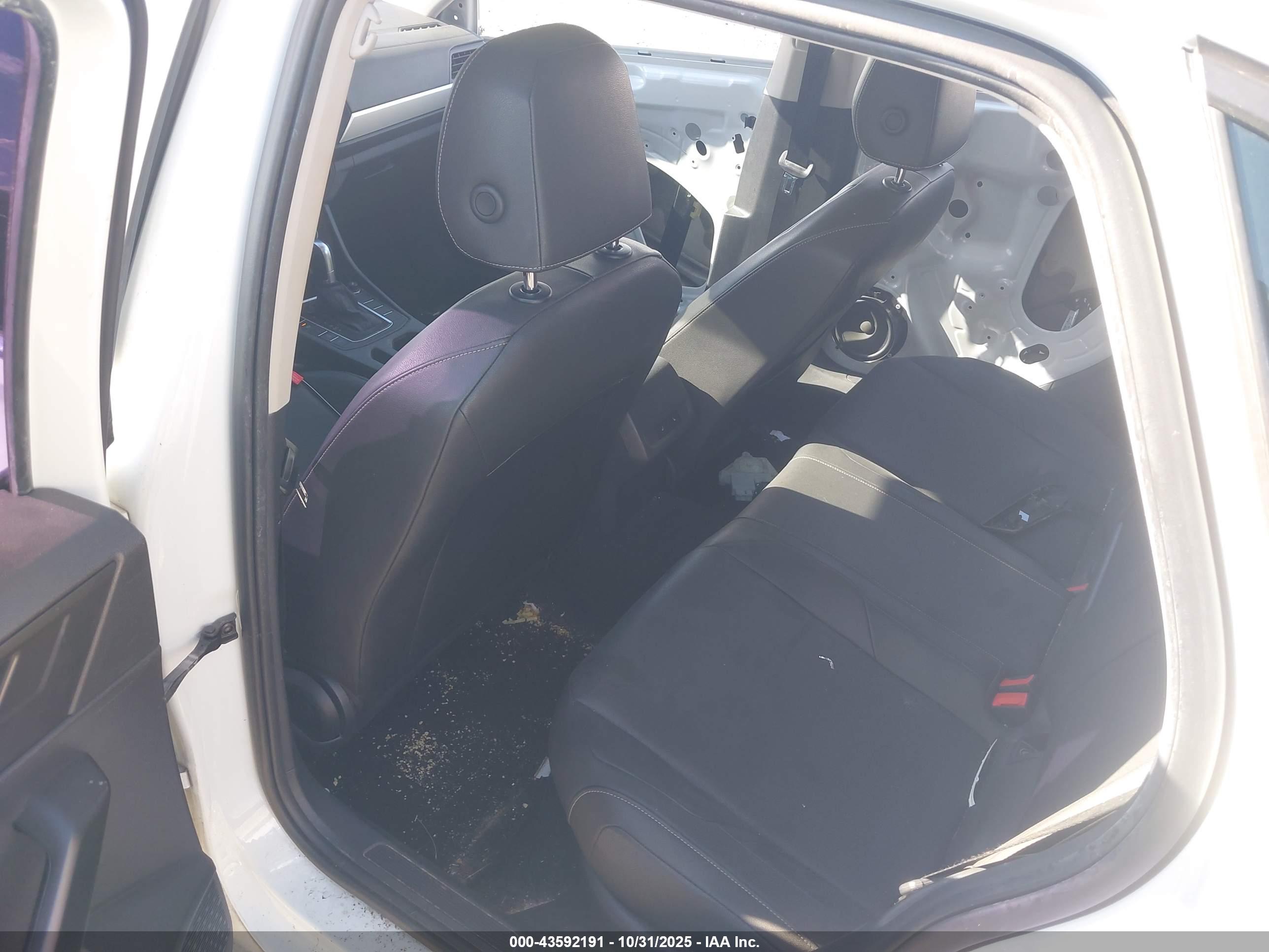 VOLKSWAGEN JETTA image 8