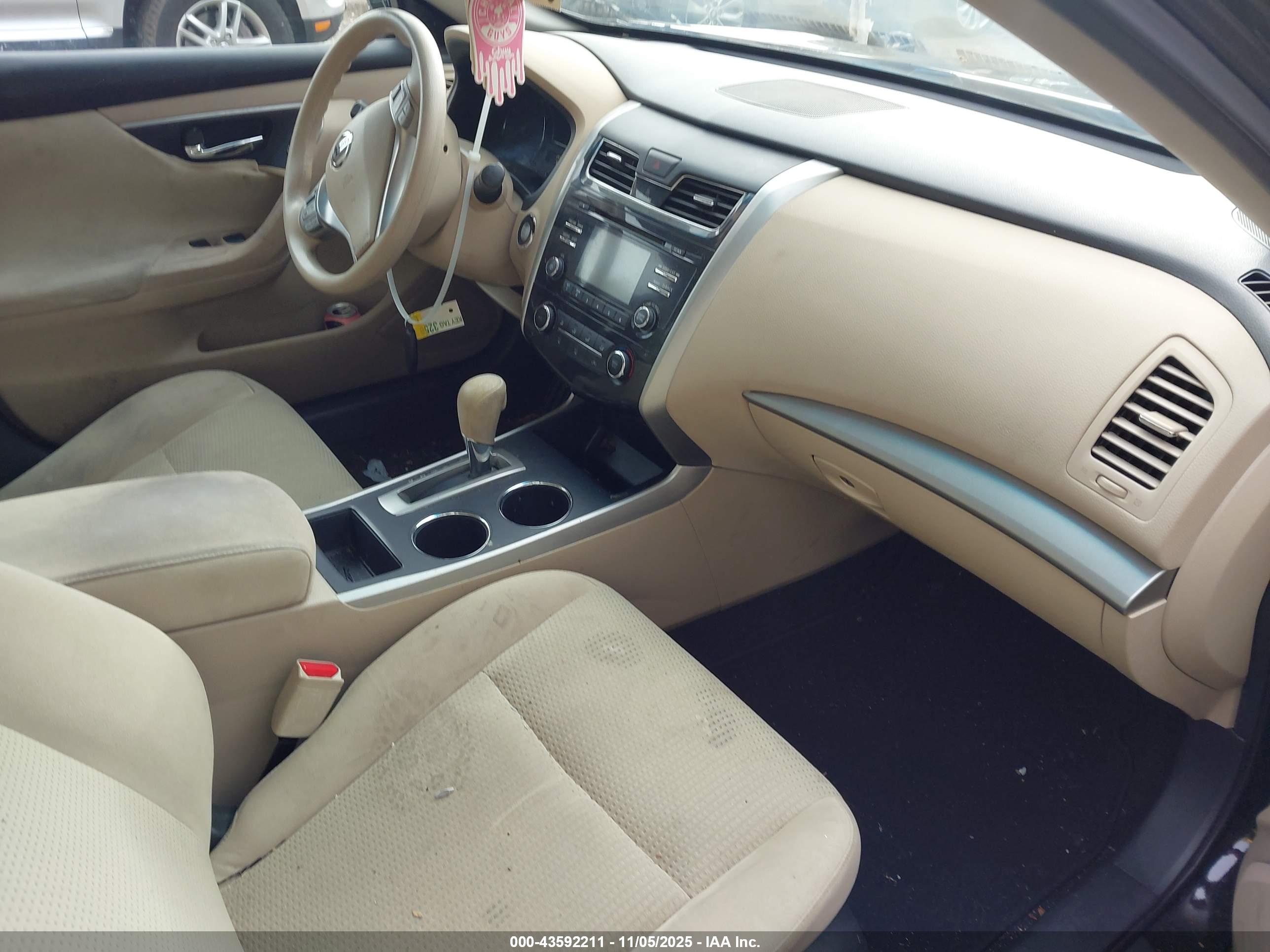 NISSAN ALTIMA image 5