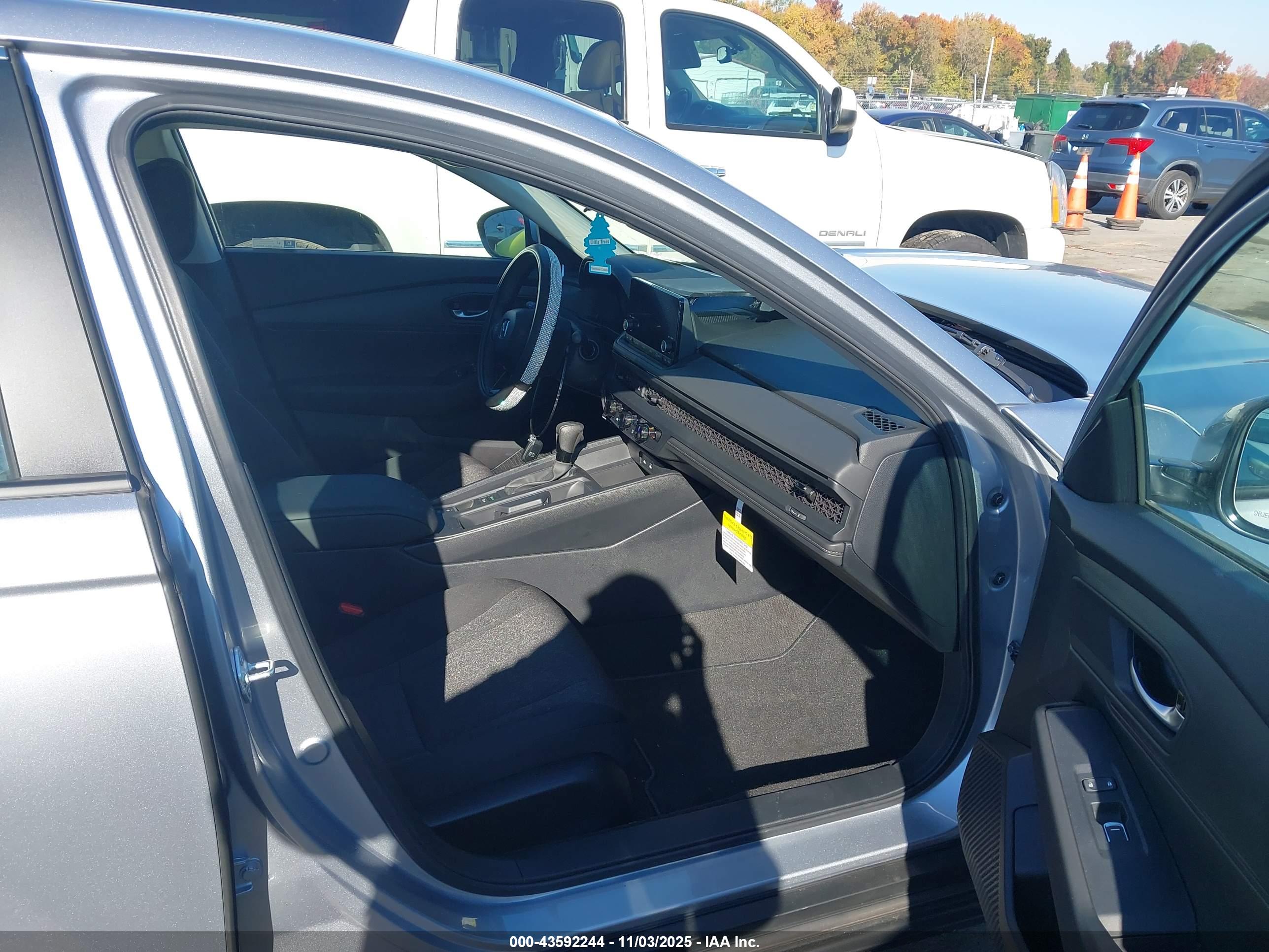 HONDA ACCORD image 5