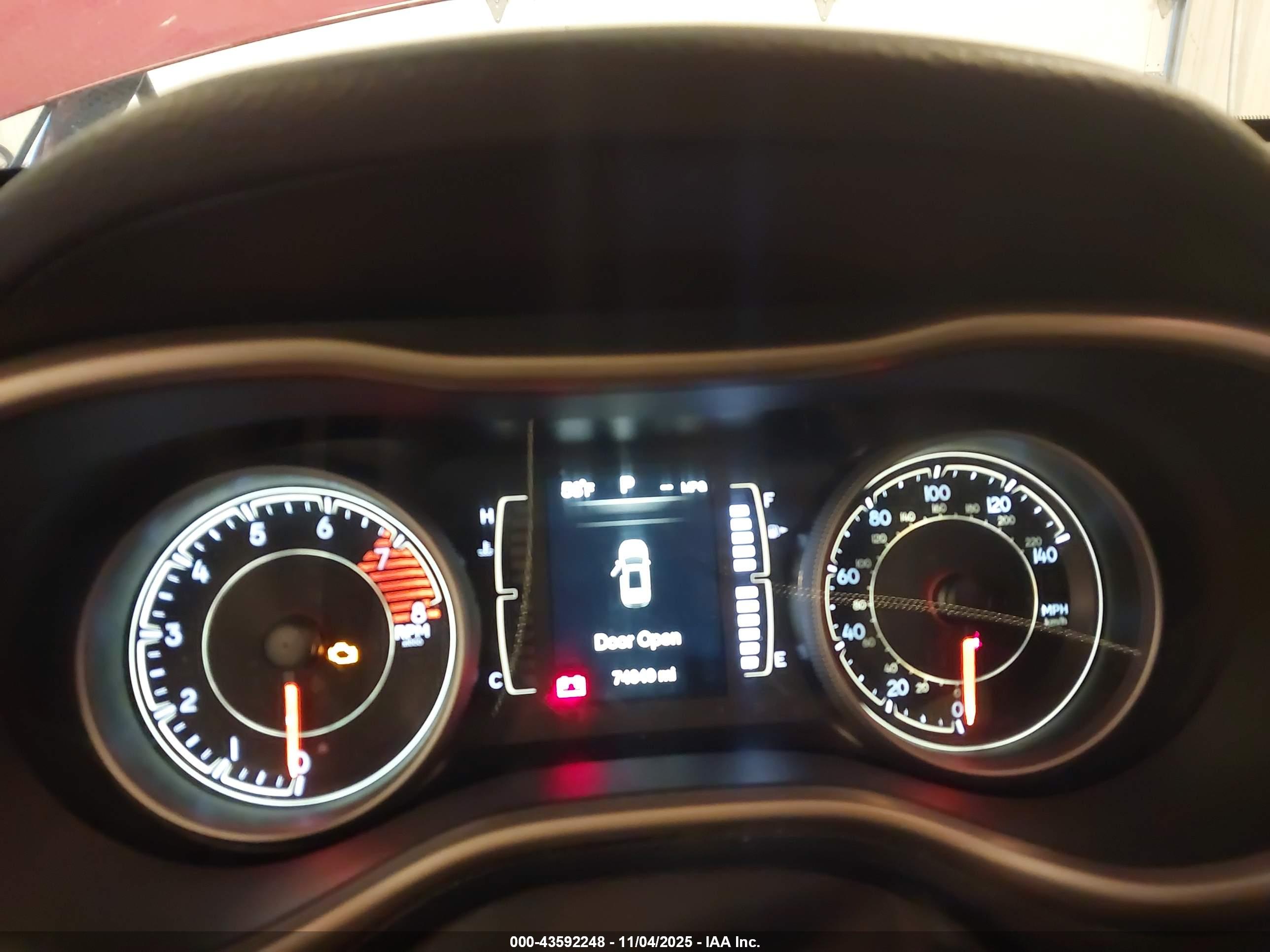 JEEP CHEROKEE image 7