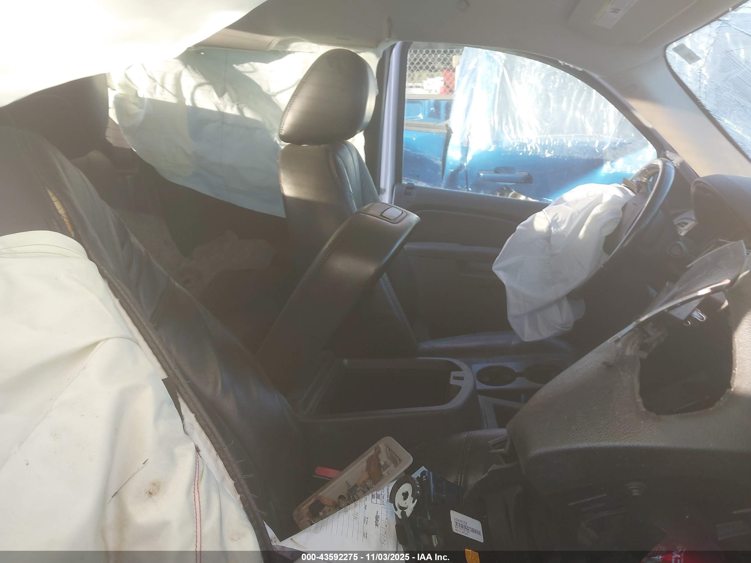 CHEVROLET SILVERADO image 5